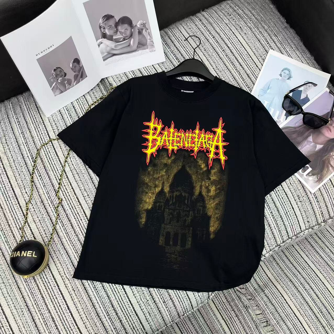 C18594 Highly recommended: 26 Spring/Summer collection 2024. BAL* Dark Holy Heart Cathedral Crackle Print Round Neck Short Sleeve Loose Fit T-shirt – This is a smaller size. Unisex SML version. — image 1