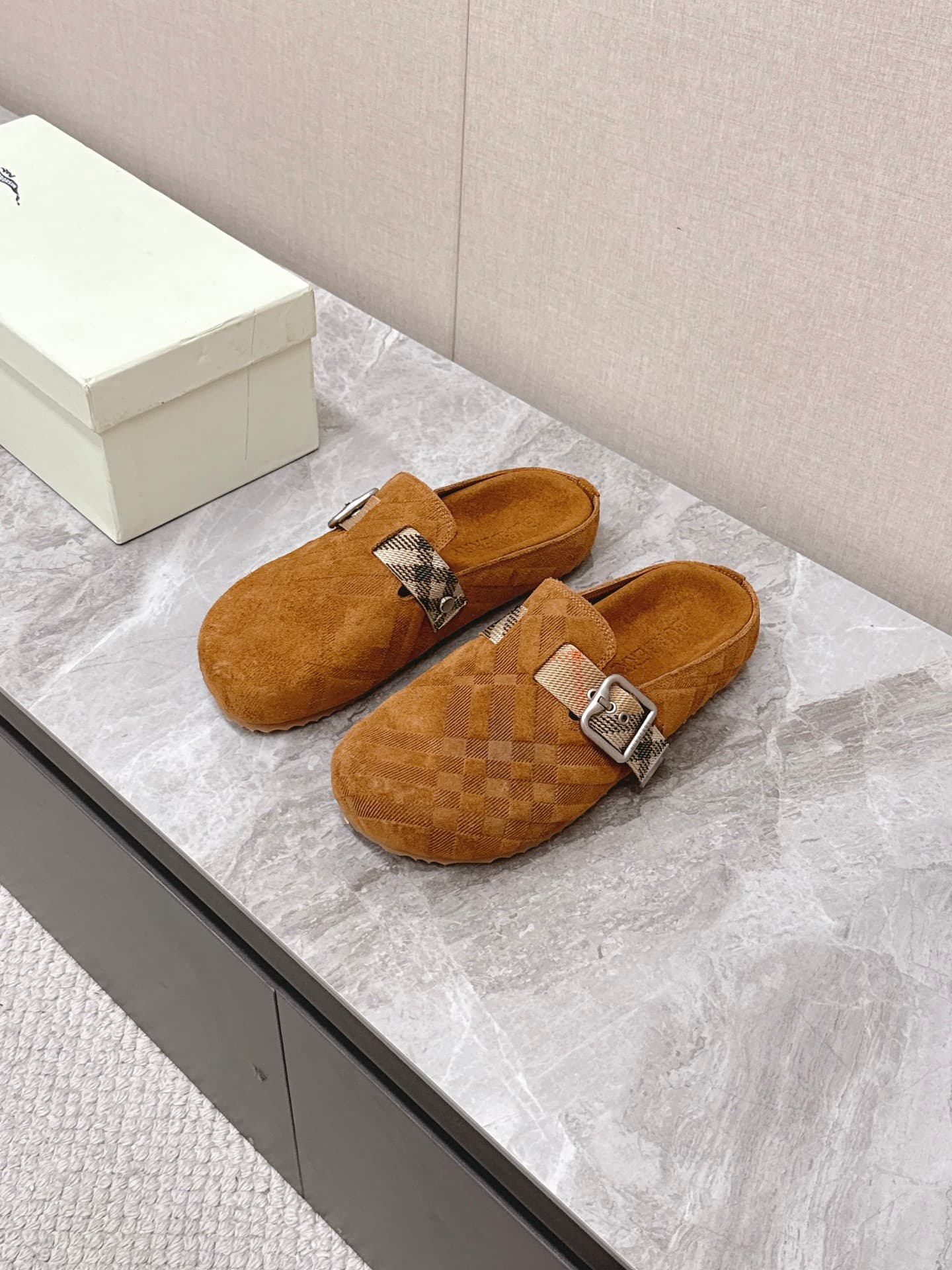 D3151 Men’s clothing ➕ 10 Burberry Burberry2025 Latest autumn/winter couple’s shoes, Brogues — image 1