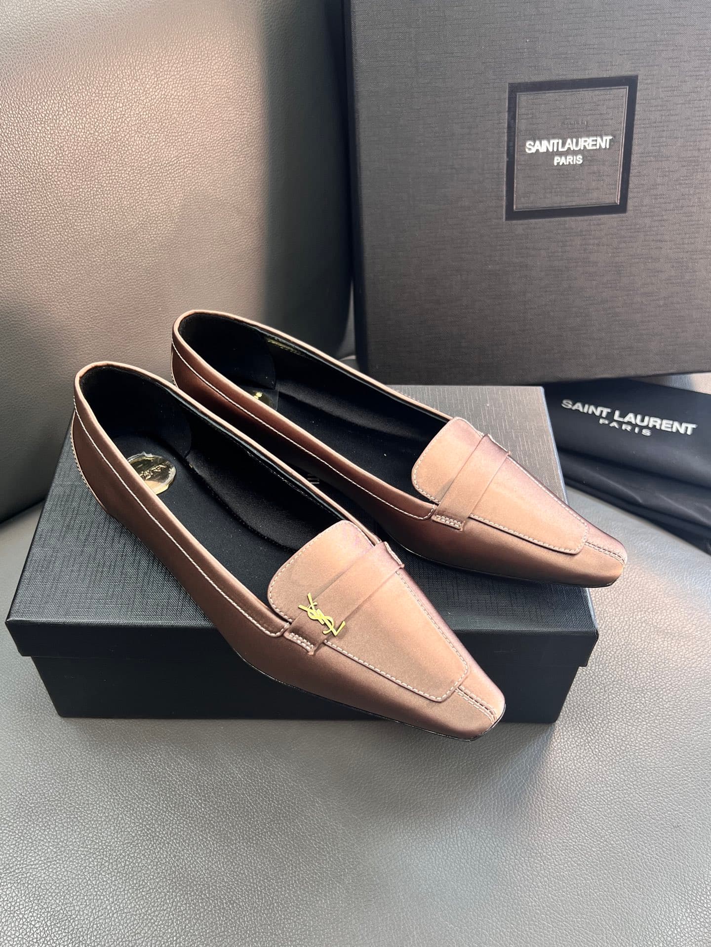 D12215 🇫🇷YSL Le Freak shoes 25A, square-toe design, new stylish and elegant Saint Laurent shoes 🛍🛍🛍 — image 1