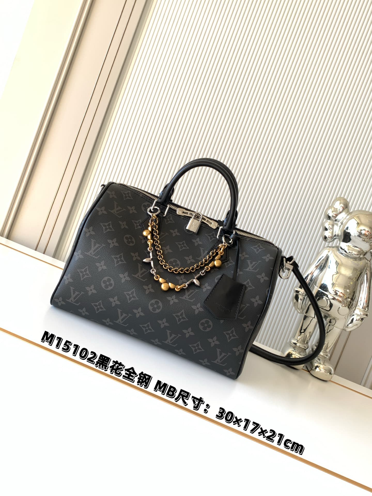C5114 P【All-steel hardware MB163c01 variable code chip】High-grade product with complete packaging. Model number: M15102, black pattern. This model, Speedy Soft 30, handbag belongs to the LV Ski collection, featuring a classic design with Monogram Eclipse — image 1