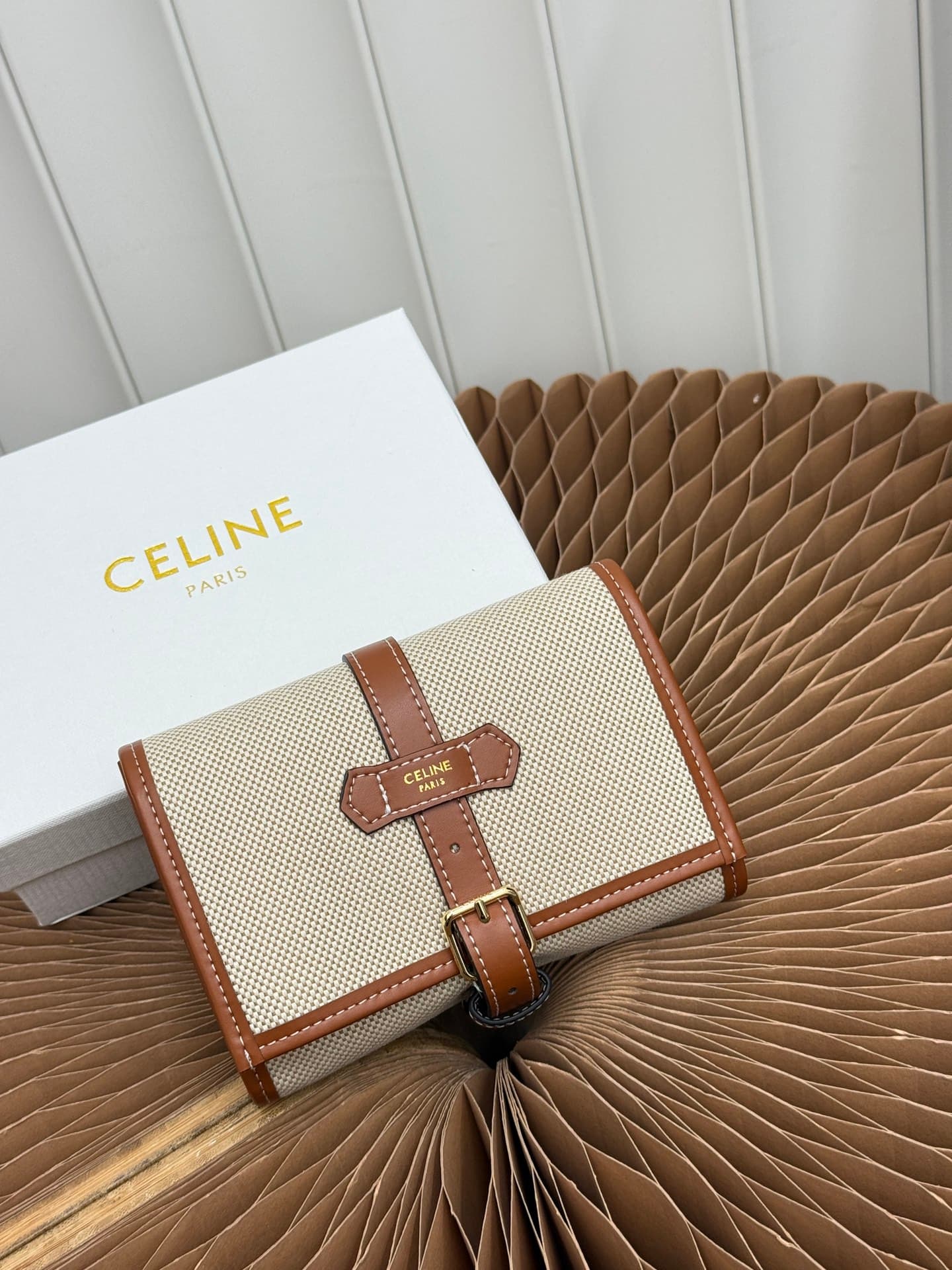 C411 CELINE fabric and cowhide jewelry bag — image 1