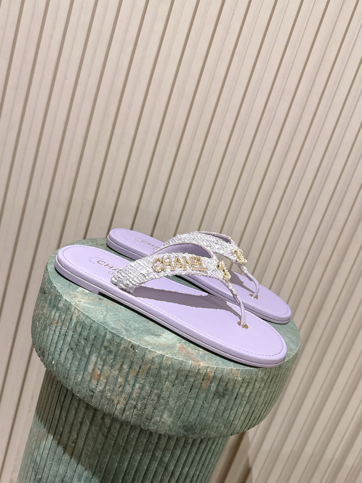 D3972 Top version: — image 1