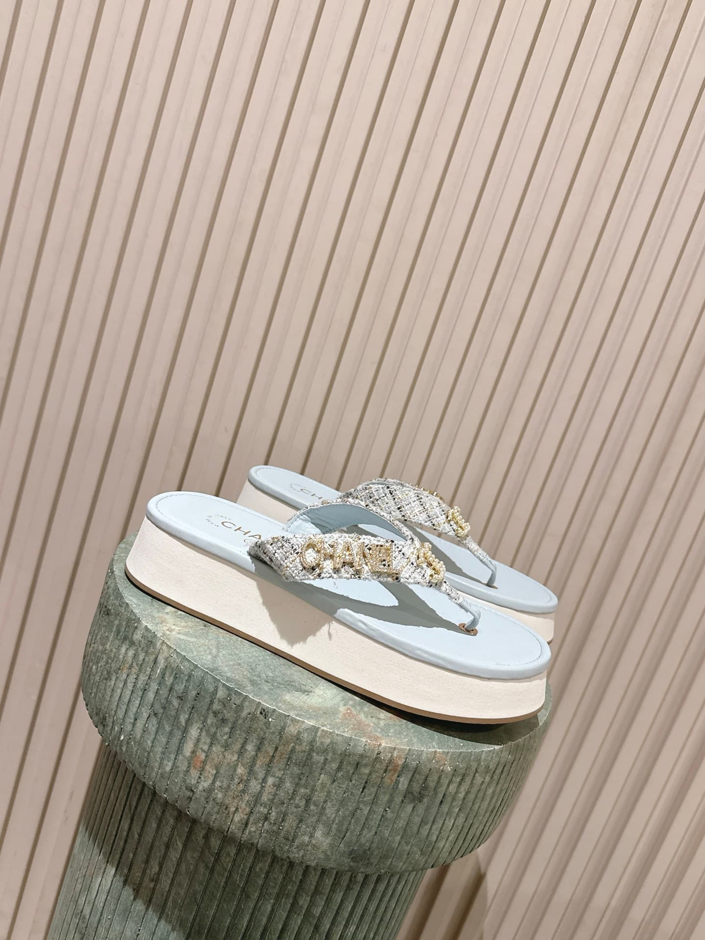 D3965 Top version: — image 1