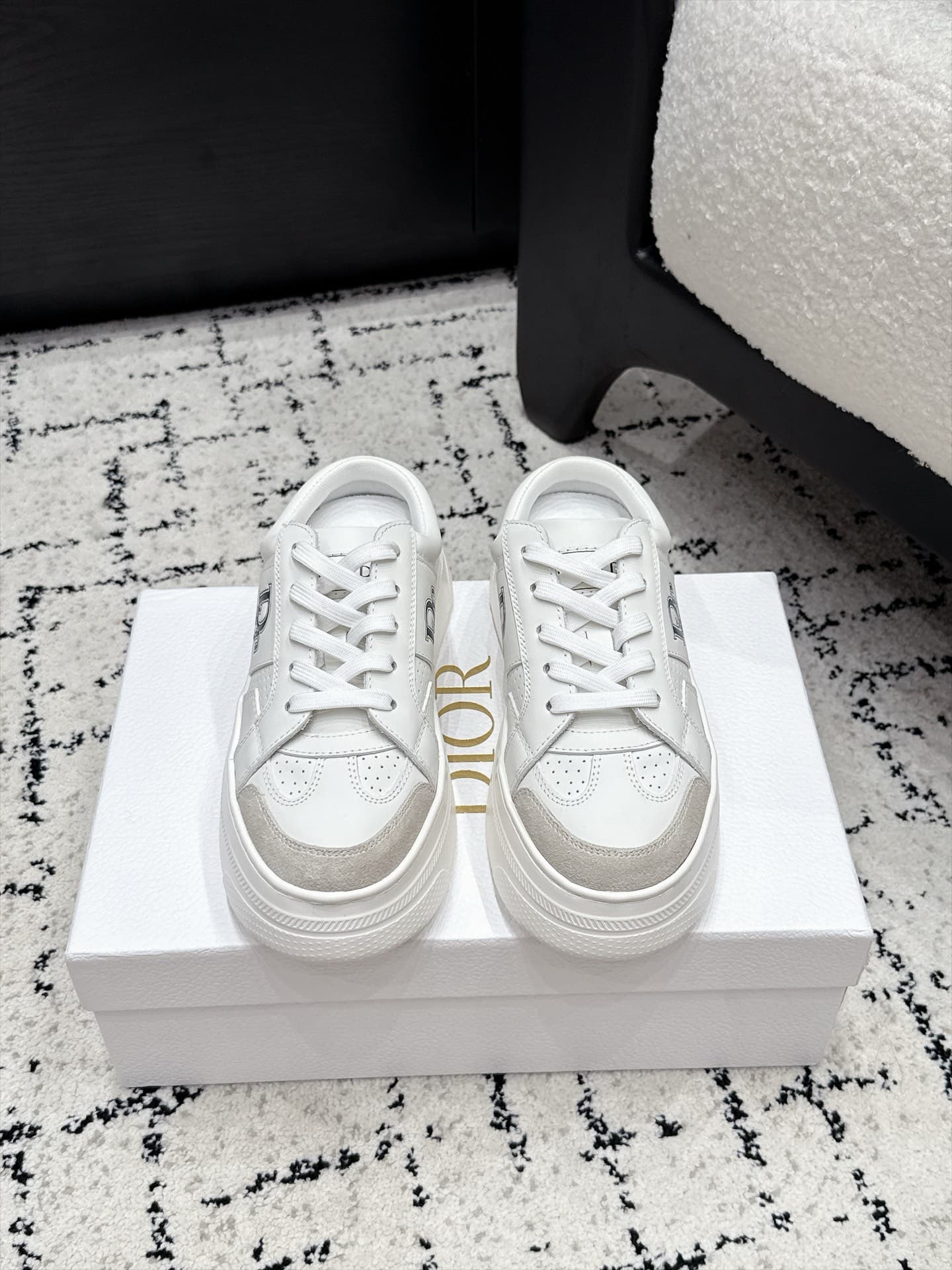 D5731 Dior 26/ Dior’s new casual shoes, Xiaobai shoes, board shoes — image 1