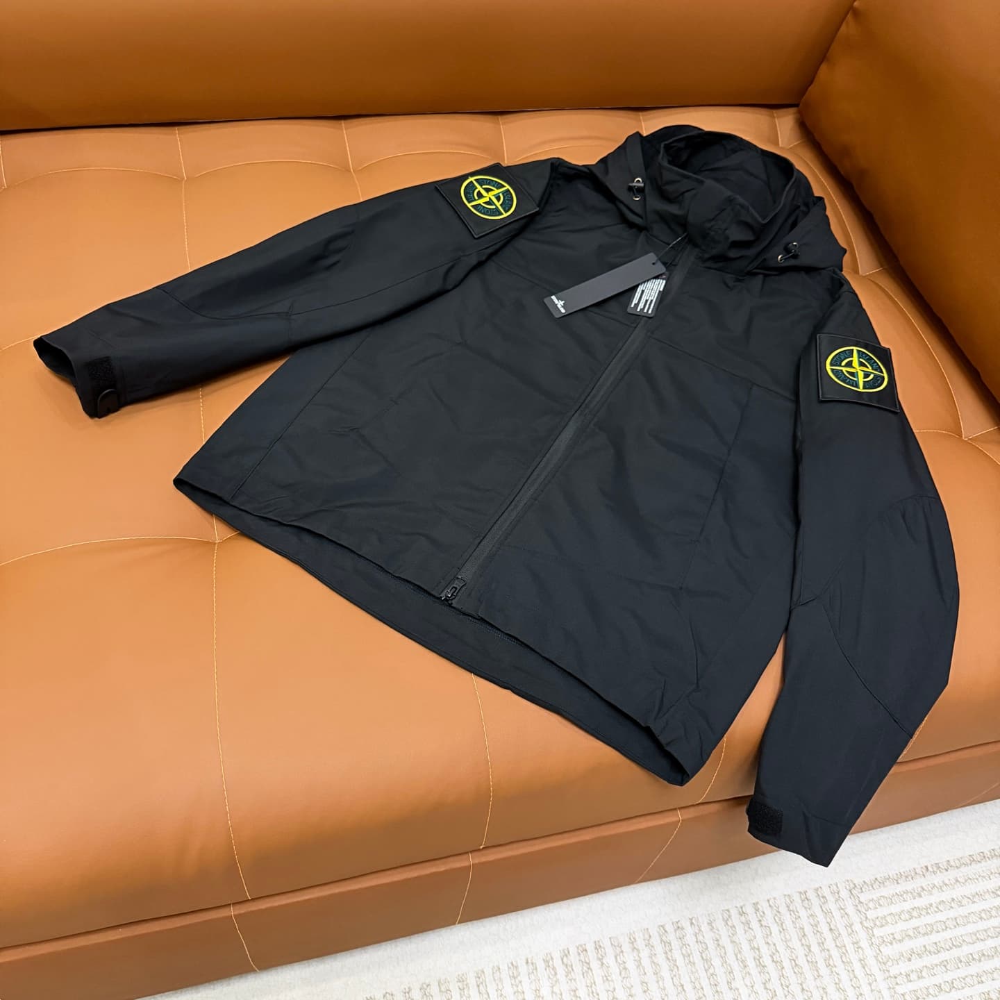 C12543 Stone Island ➡️ Classic Medal Functioning Outdoor Jacket for Men and Women — image 1