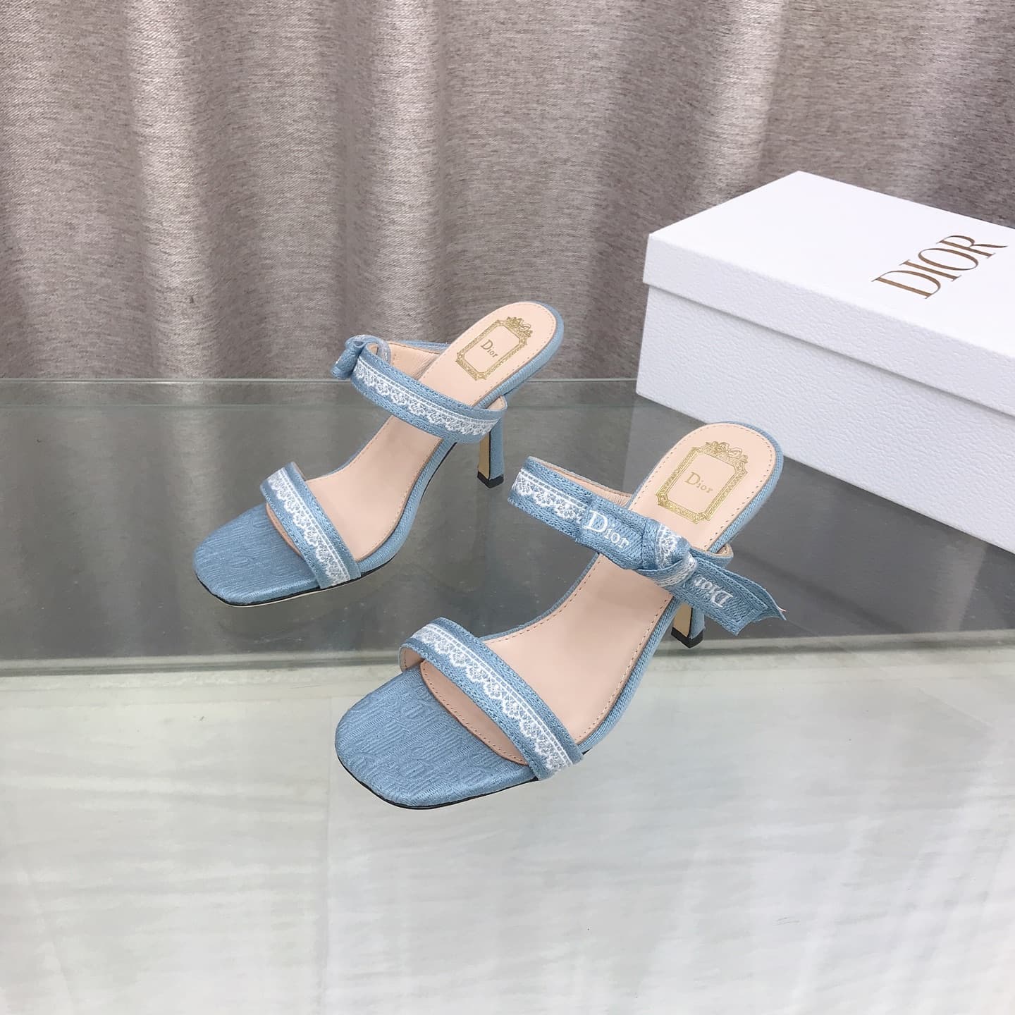 D6010 26ss Spring/Summer new model Dior J’Adior belted high heels sandals CD letter embroidery, bow details, lace trim, high heels sandals — image 1