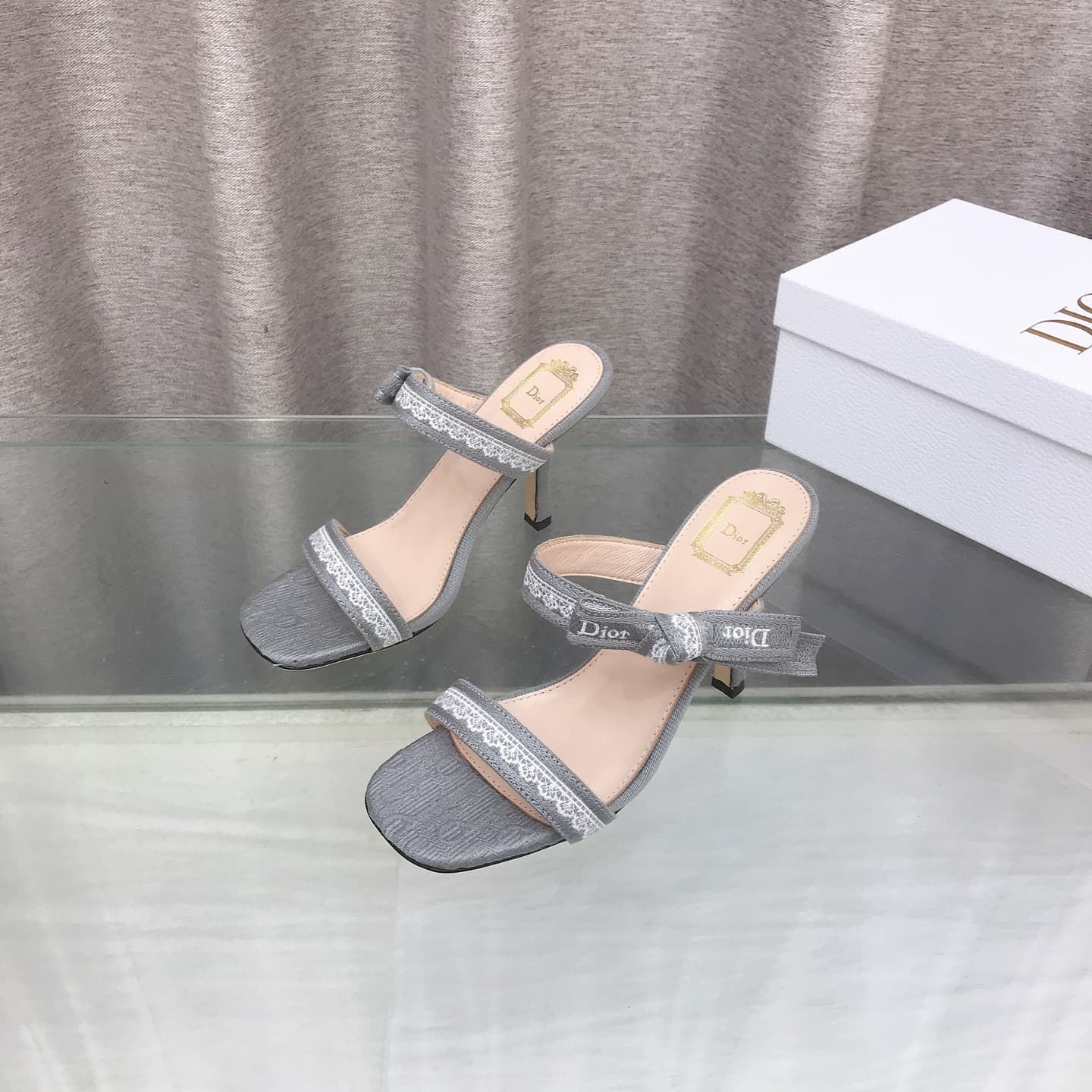 D6008 26ss Spring/Summer new model Dior J’Adior belted high heels sandals CD letter embroidery, bow, lace, and embroidered trim high heels sandals — image 1