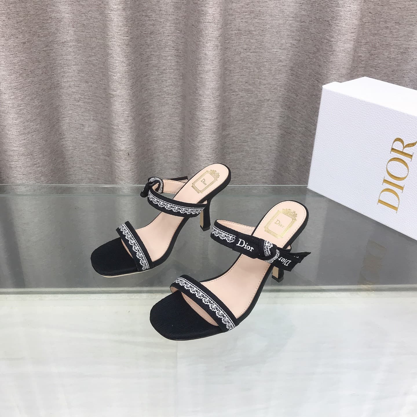 D6009 Black — image 1