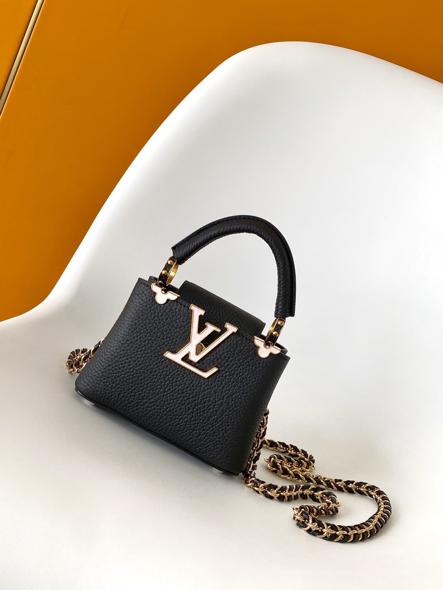 C5131 💰 Dynamic 163c01 premium original leather, dynamic color adjustment — image 1
