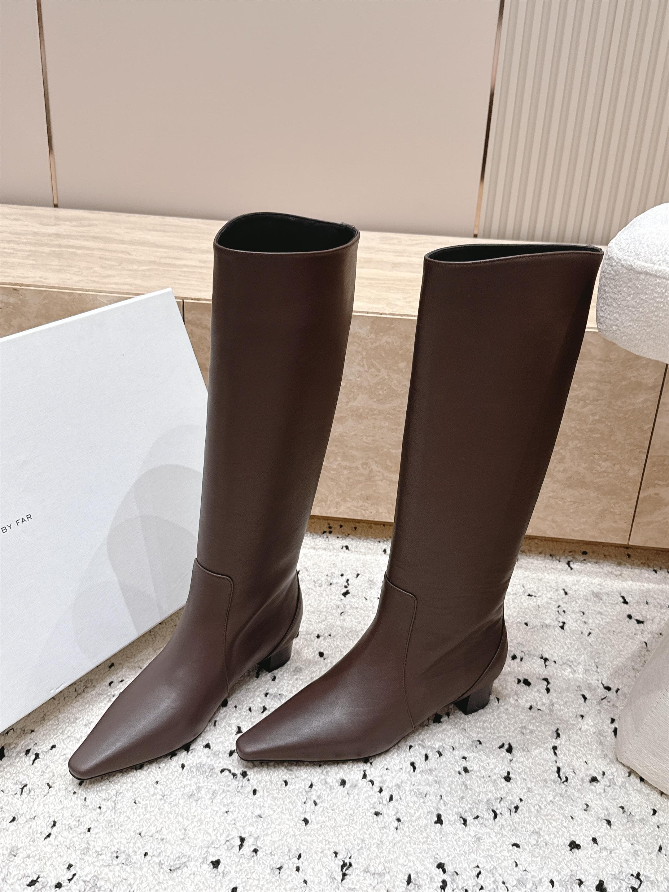 D8715 BY FAR~2026vs Autumn New Fashion Boots Collection… — image 1