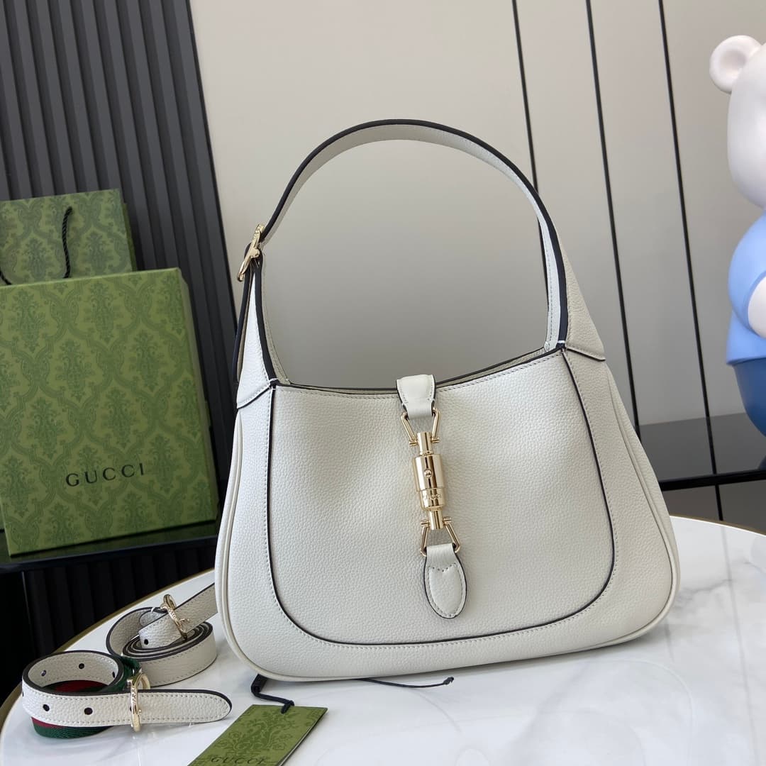 C4059 ‼️【New Product】2024 Autumn-Winter Collection: A Fresh Interpretation of Gucci Jackie. The 1961 series shoulder bag is made from high-quality Gucci Rosso Ancora leather. It features a new light gold-colored push-lock closure, highlighting the exquisi — image 1