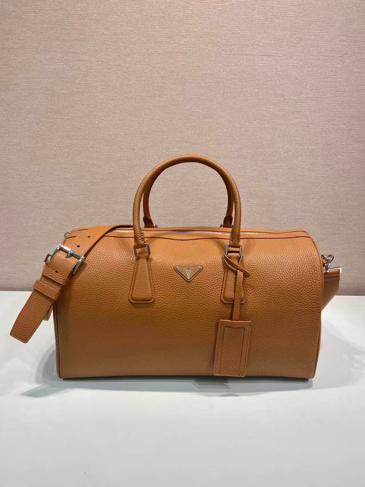 C7002 🎉New travel bag🎉2VC048 (372)🎉🎉 — image 1