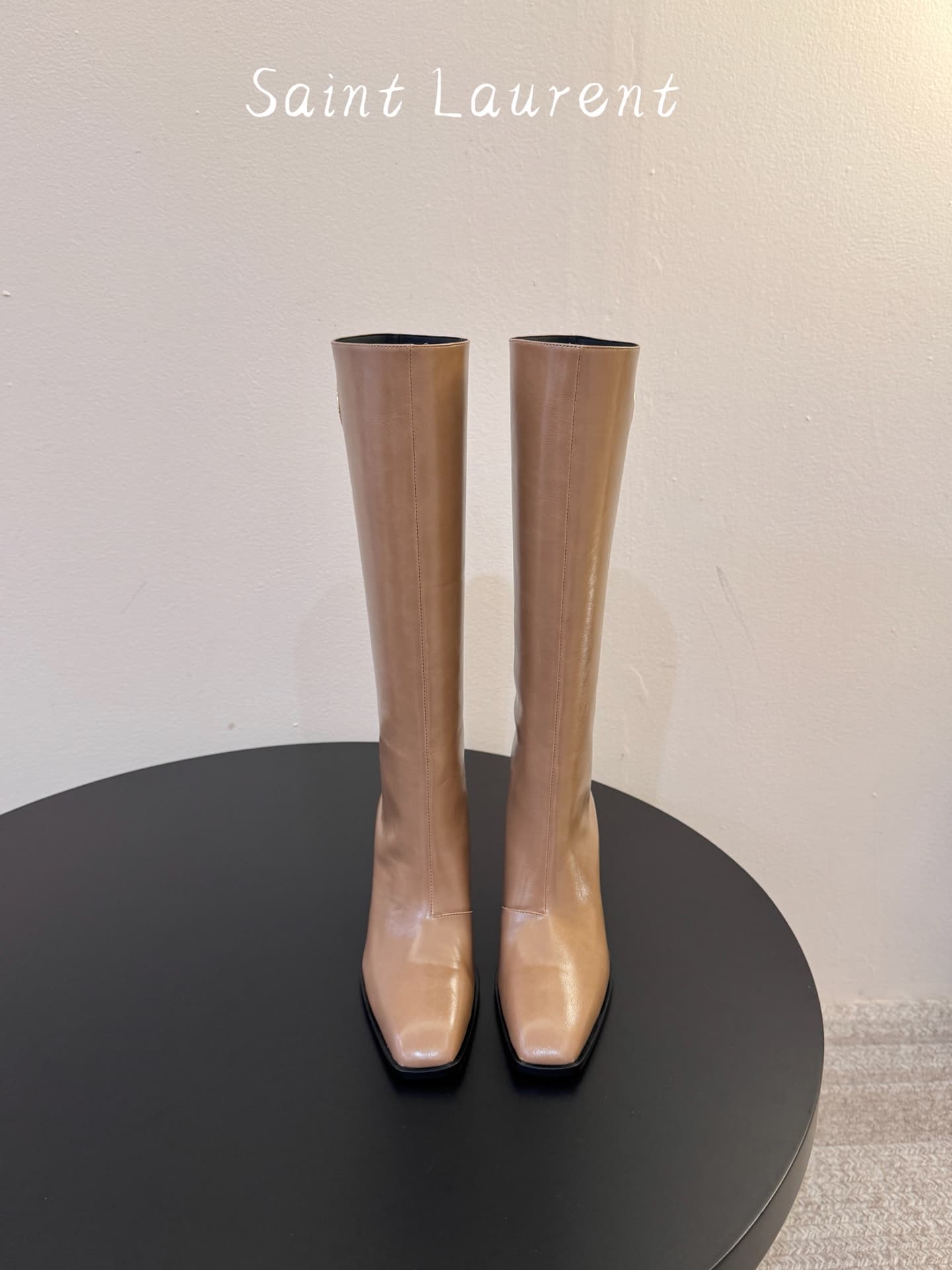D12308 SAINT LAURENT – Fall/Winter runway boots for Saint Laurent — image 1