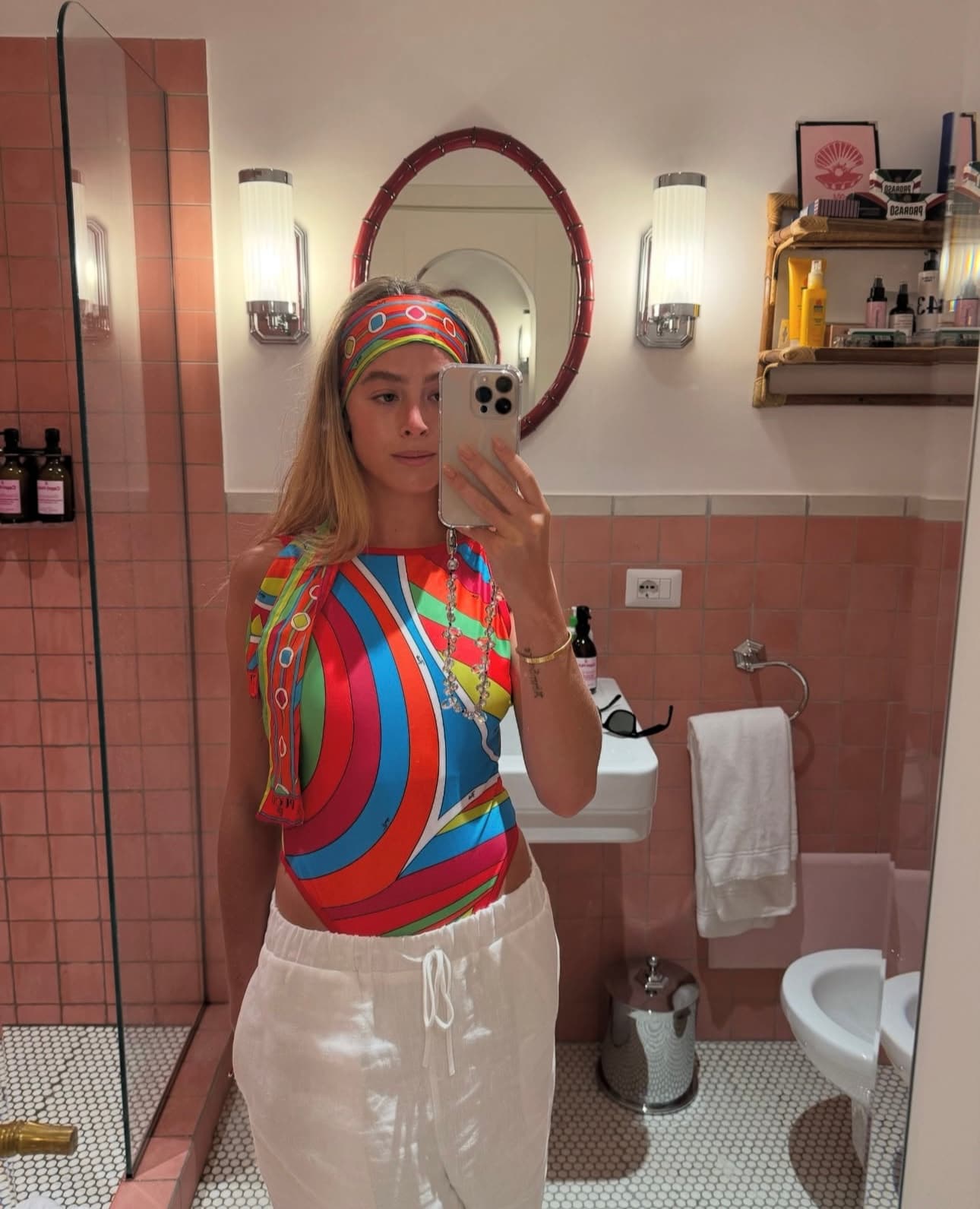 C24935 Item number: 20250722 Pucc*. New model – irregular color combination and abstract print one-piece swimsuit (with chest pad), comes with a scarf. Orange color, sizes S-XL. — image 1