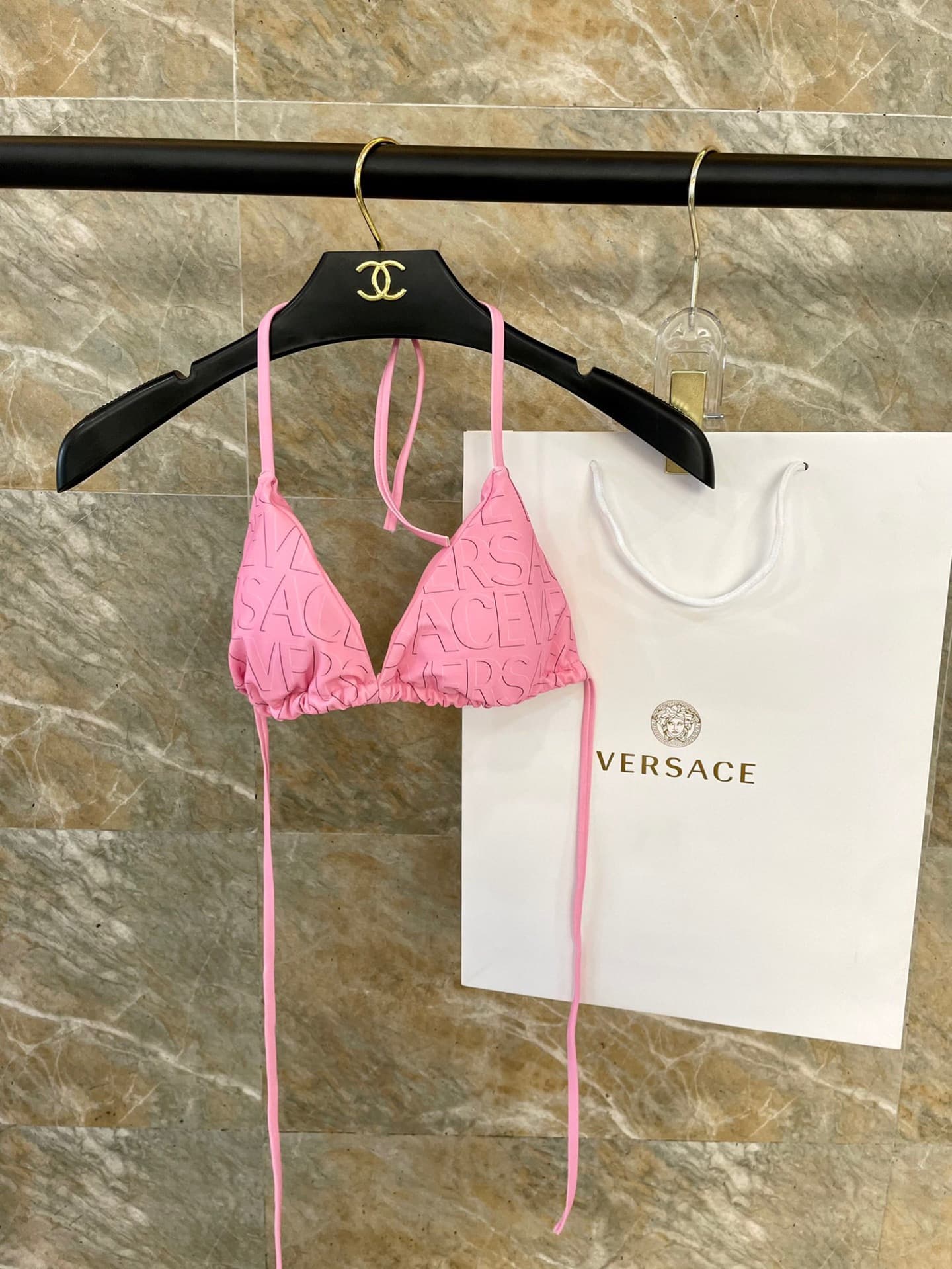 C24966 Versace swimsuits – New Versace designs, suitable for various swimming scenarios 🏊♀️ On the beach, in pools, hot springs, water parks, or during rafting trips 😌 They can also be worn with inner clothing. The one-piece design covers the body and ma — image 1