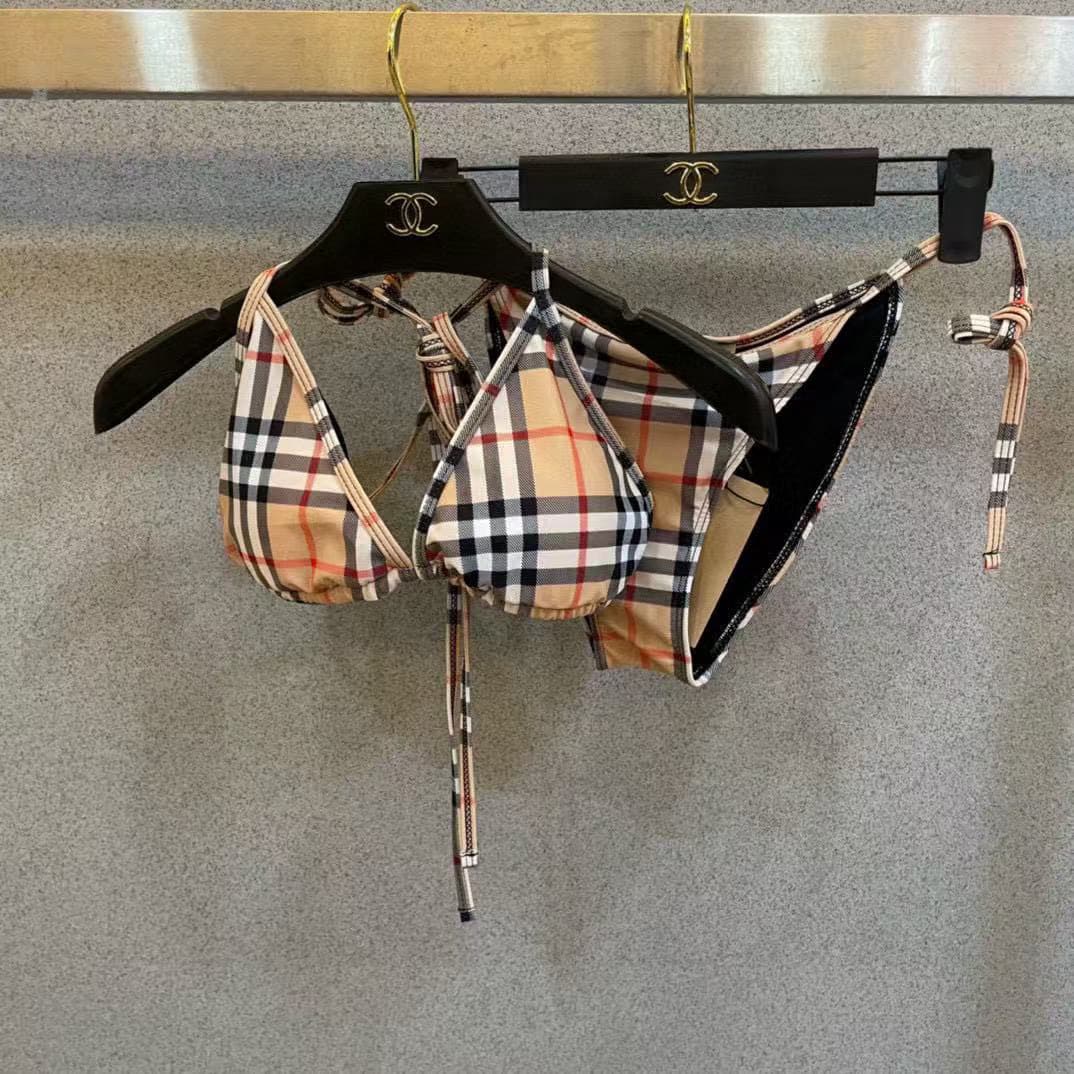 C24908 Balmain swimsuit – Highly recommended! Authentic products available. It enhances one’s appearance and is suitable for various swimming scenarios 🏊♀️ Whether at the beach, in a swimming pool, in hot springs, or at water parks – it works great 😌 It — image 1
