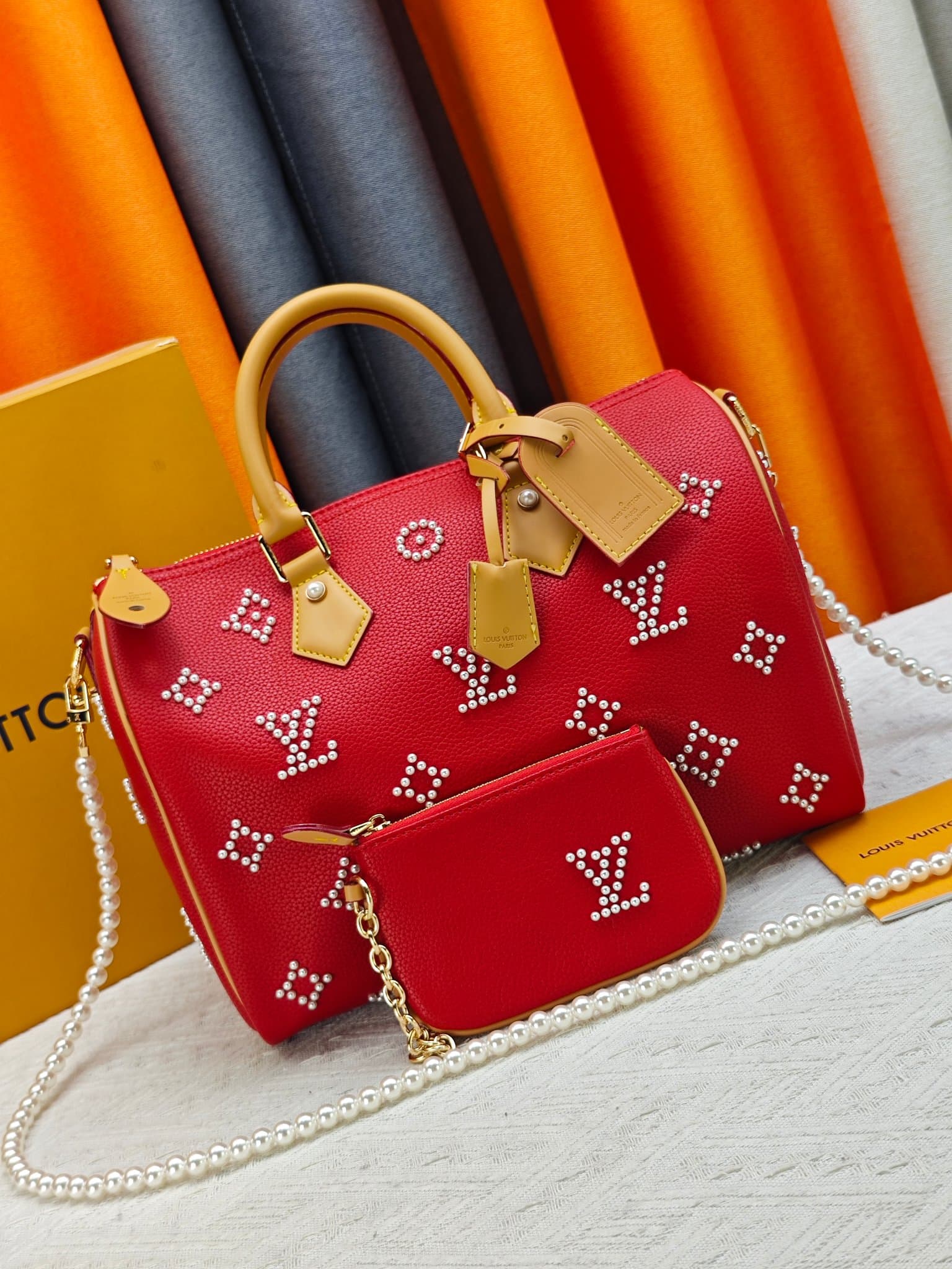 C5052 Upgraded version: M28087, M58953, M41120, M2A209, M13282, M15241, M13344, M40391, M89688, M15255, M29419, M29337, M29377, M15241, M27556, M15283, M13344. Spedy Bandouliere: 30. Handbag – This LV Speedy Nano pearl-handbag has become a popular fashion — image 1