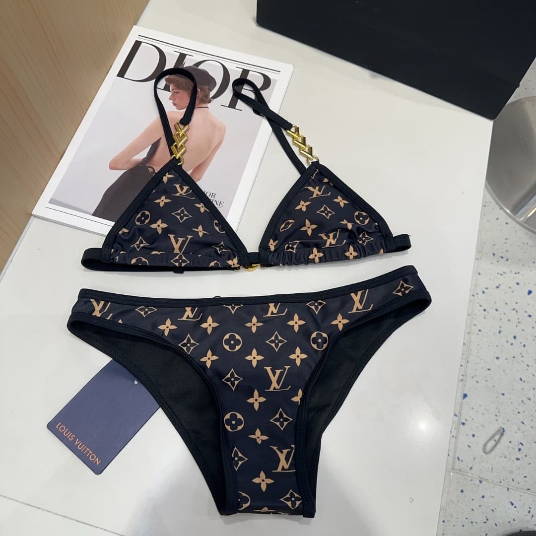 C24900 Lv swimsuit — image 1
