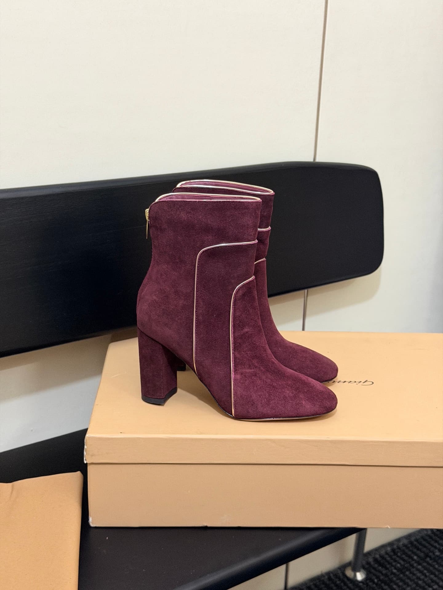 D8782 High-version products are produced at the factory — image 1