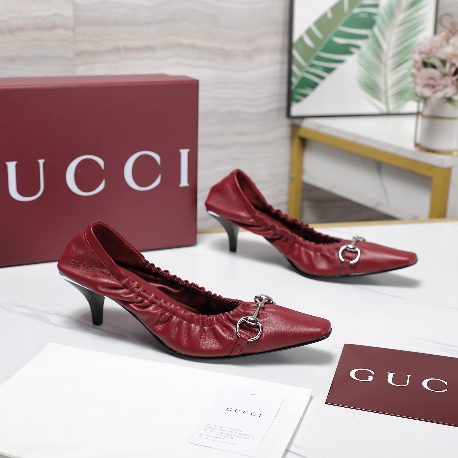 D6918 2026 Early Autumn 🆕 GUCCI High-end Collection – Elastic laces, rubber straps, flexible heels, low-top women’s shoes — image 1