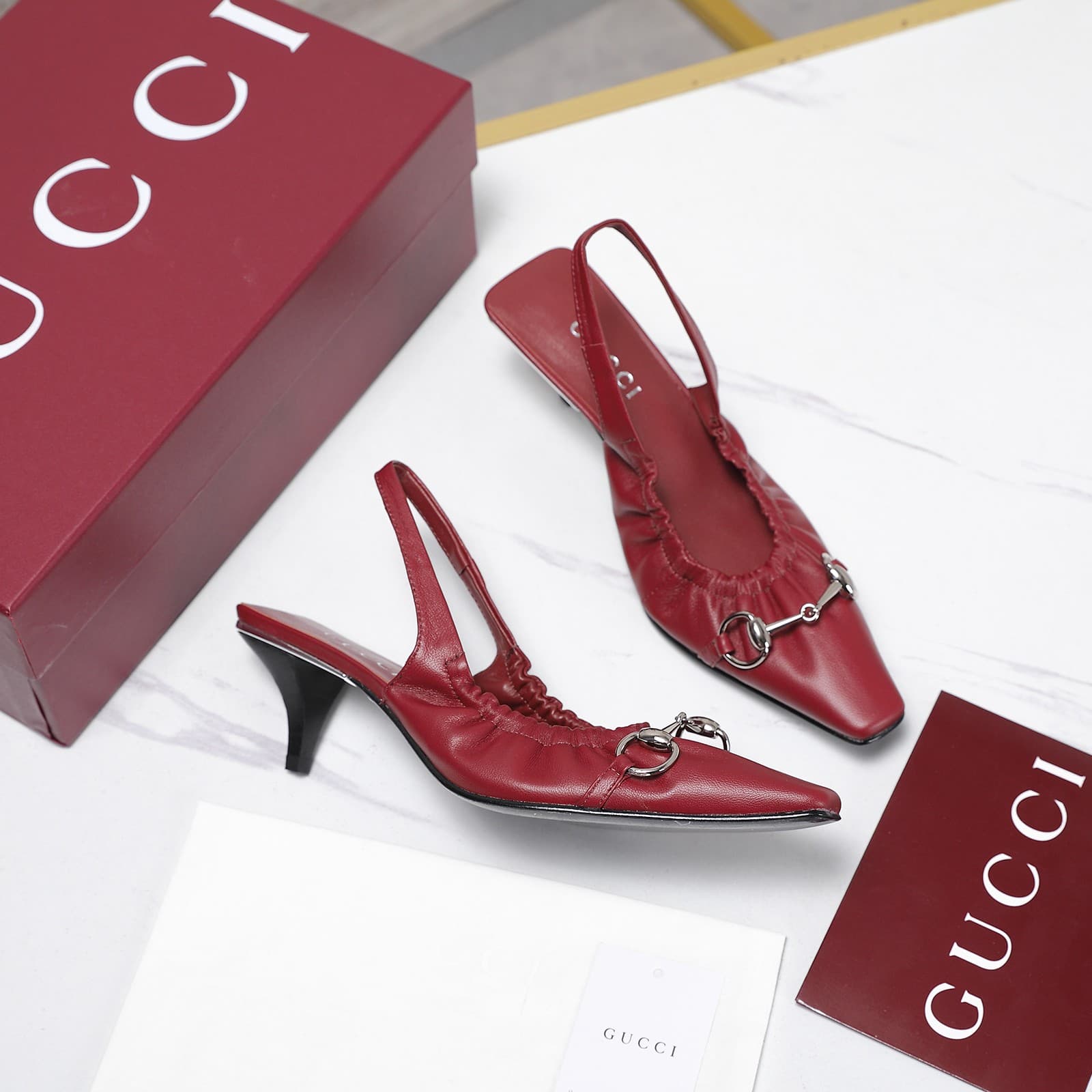 D6913 2026 Early Autumn 🆕 GUCCI High-end Collection – Elastic laces, rubber straps, breathable low-top women’s shoes — image 1