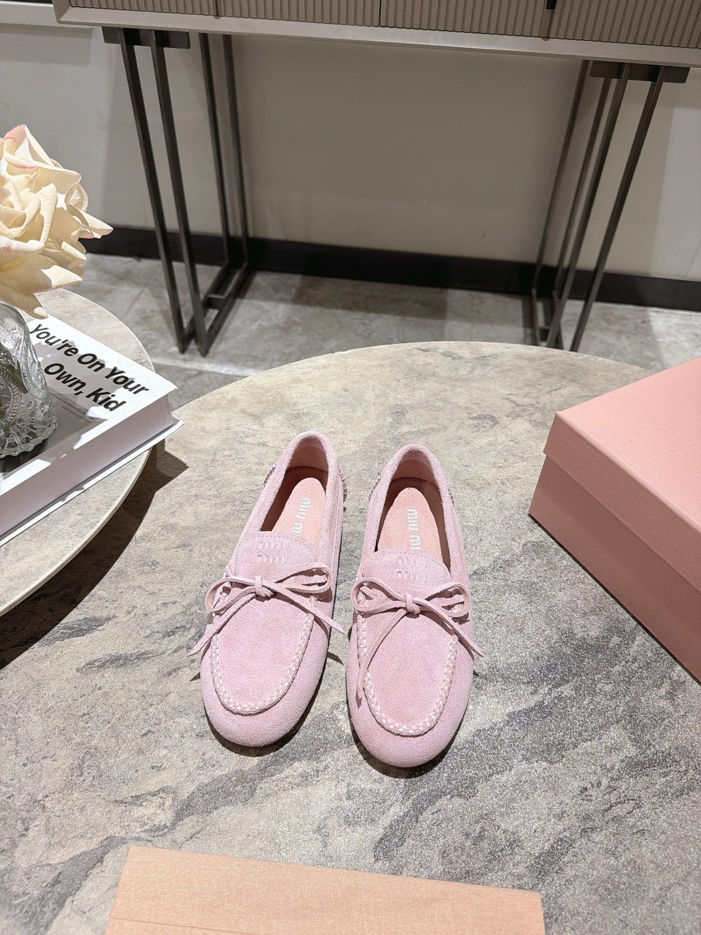 D10631 Miumiu 26 Vintage/Retro Spring/Summer New Model Vintage Bow Leif Shoes 🎉🎉 — image 1