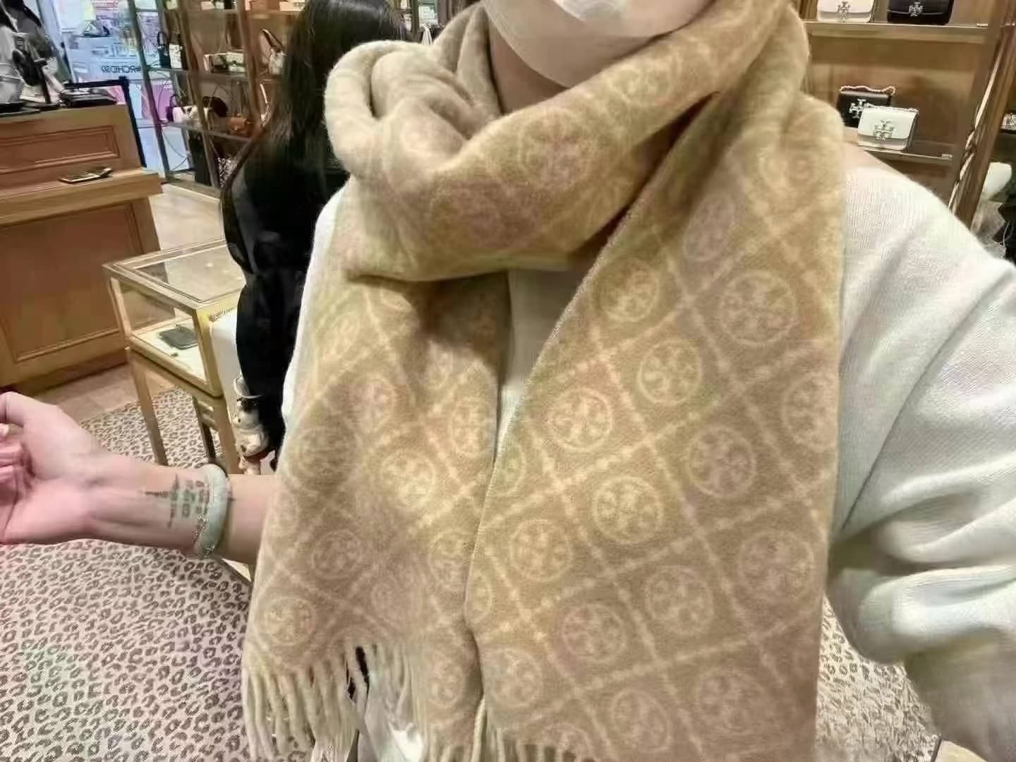 C30717 🧣High-quality imported cashmere 🧣 — image 1
