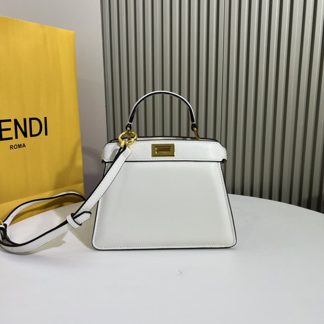 C2958 Fendi’s latest 🐱 little cat bag PeekaboolseeuPetite✔️ — image 1