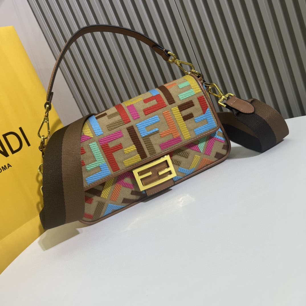C2914 The Fendi Baguette handbag made of top-quality leather is available in stock – it has a very summery style; the embroidery colors are vibrant like a rainbow🌈. This Fendi Baguette bag is definitely a must-have fashion item this summer! It looks great — image 1