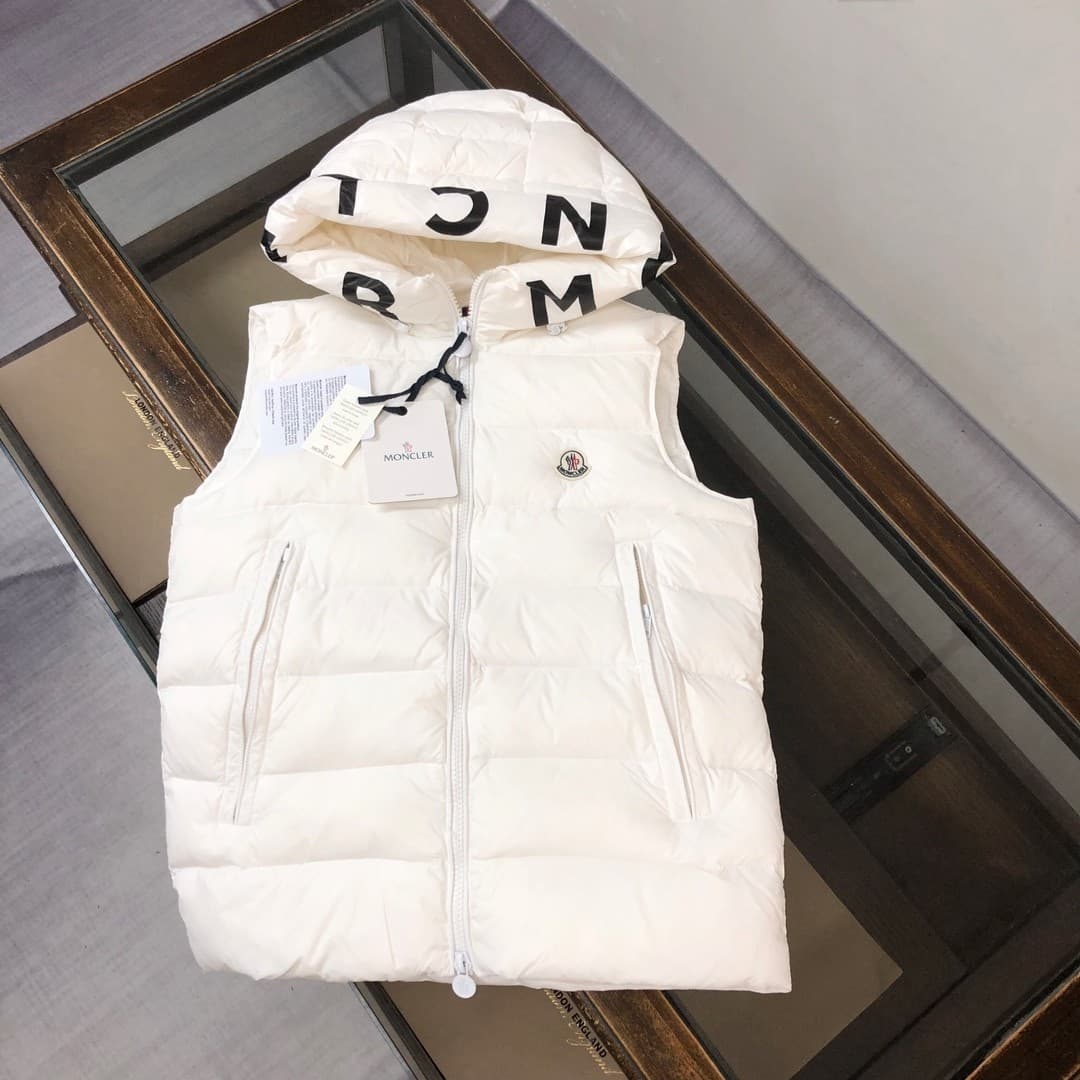 C11082 Moner/hooded lettering print quilted vest for men and women — image 1