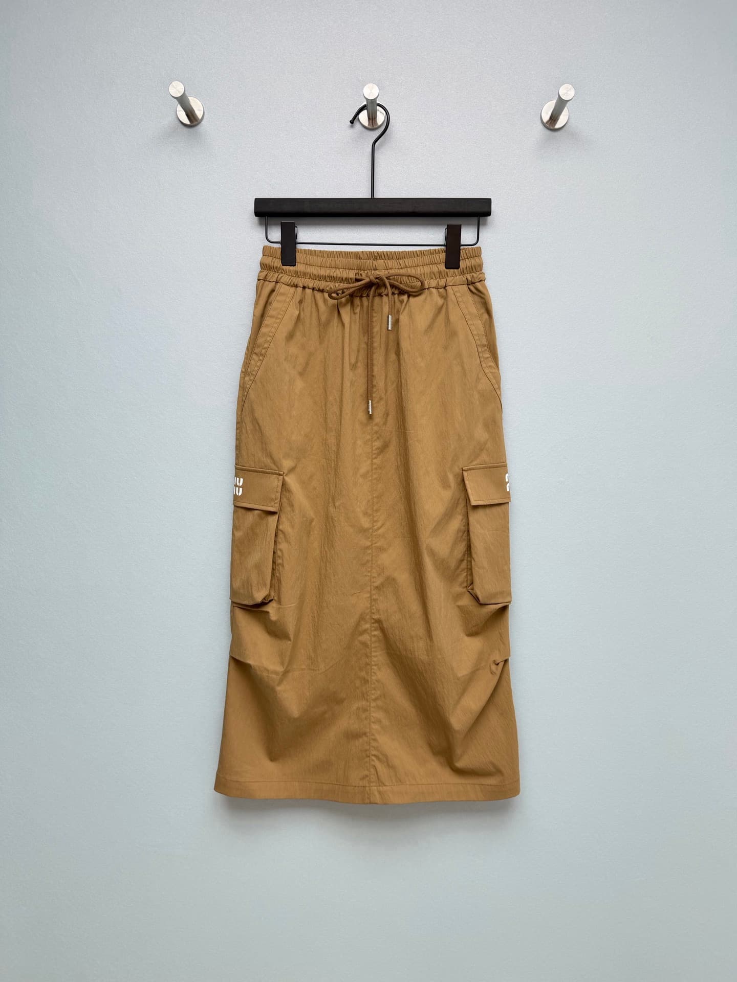 C18459 🔥🔥MIUMI*26 new vintage/retro workwear midriff dress! The MIU-style workwear midriff dress perfectly balances “coolness” and “girliness”. Made of quick-drying nylon fabric, it’s highly breathable in summer, wrinkle-resistant and easy to care for—no — image 1