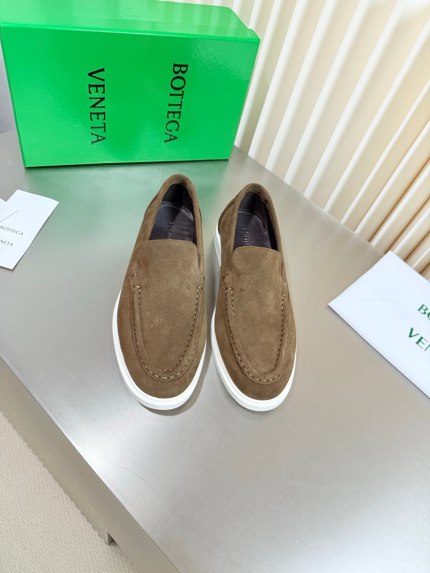 D13724 BV hand-knitted heeled Leaf shoes — image 1