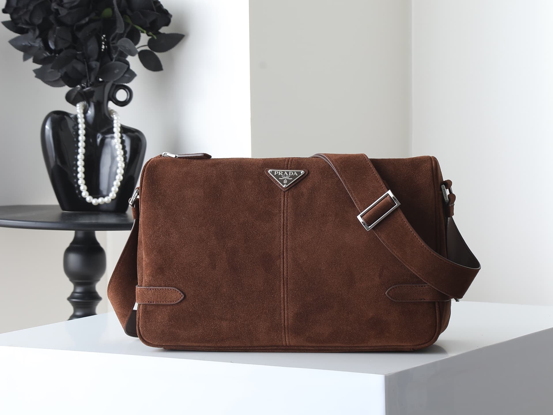 C6966 🎉 New delivery bag 🎉 2VH187 leather, dark brown 🎉🎉 — image 1
