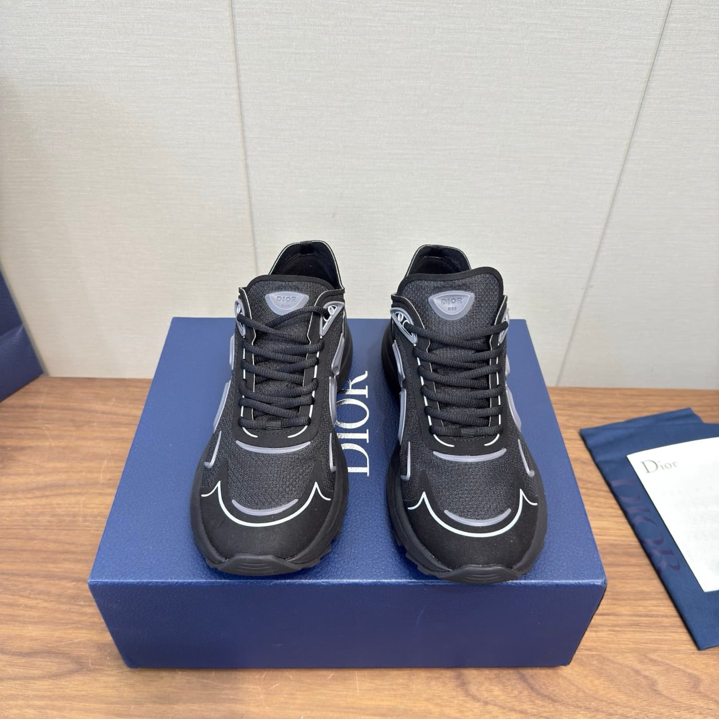 D5758 Dior B30 Collection Countdown Technology sneakers, casual wear, barefoot style, premium version 💰 — image 1
