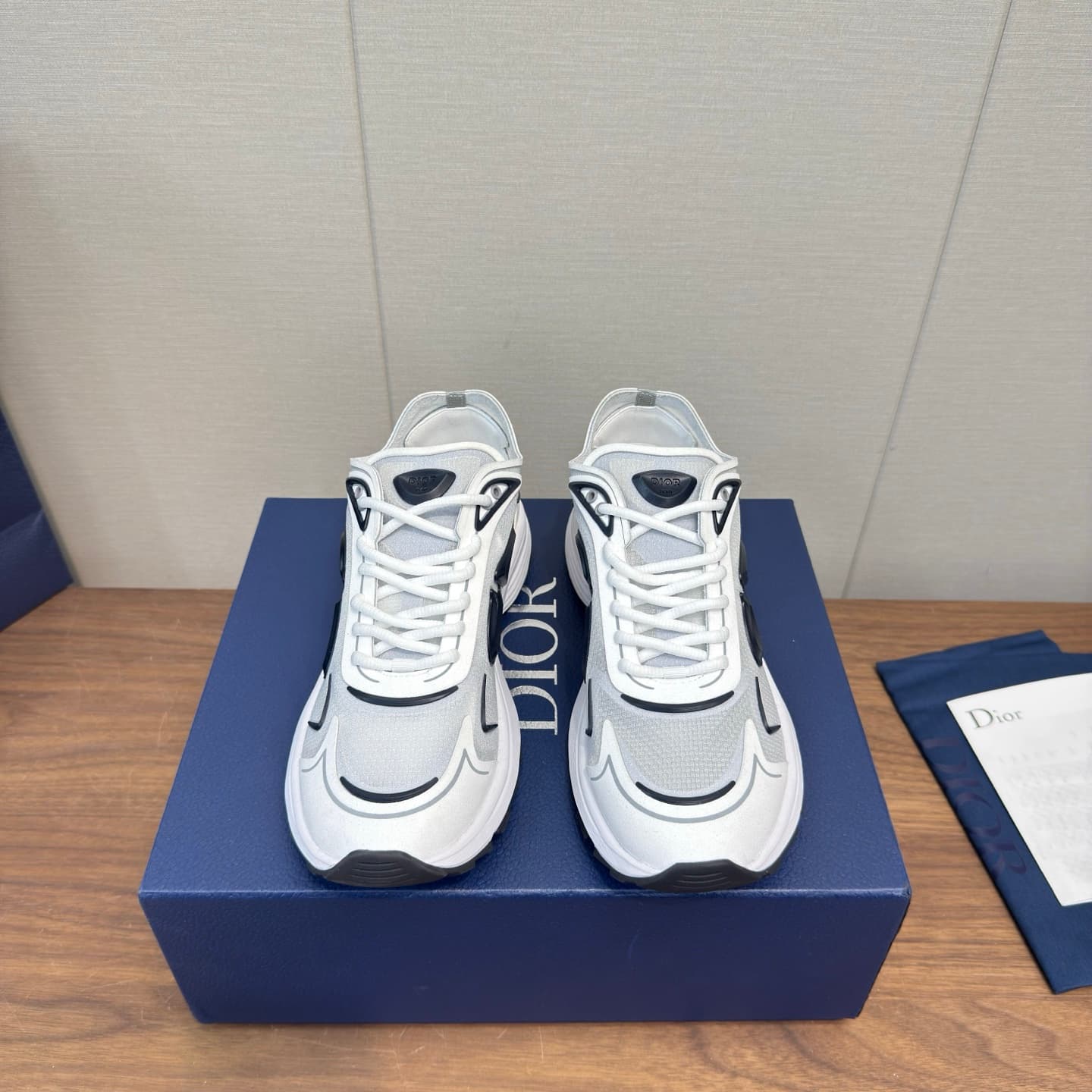 D5757 Dior B30 collection/series Countdown technology sneakers, casual wear, retro sneakers, premium version 💰 — image 1