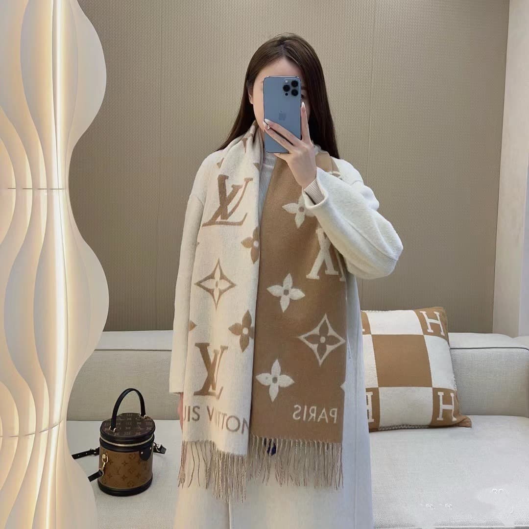 C30660 ✔️【Classic New Milk Tea Color】Recommended by sales champions; available in stock 👍 Compared with other versions on the market, there’s no need to criticize them~ It’s one of the first products produced in China… Its quality is truly impressive 👍 We — image 1
