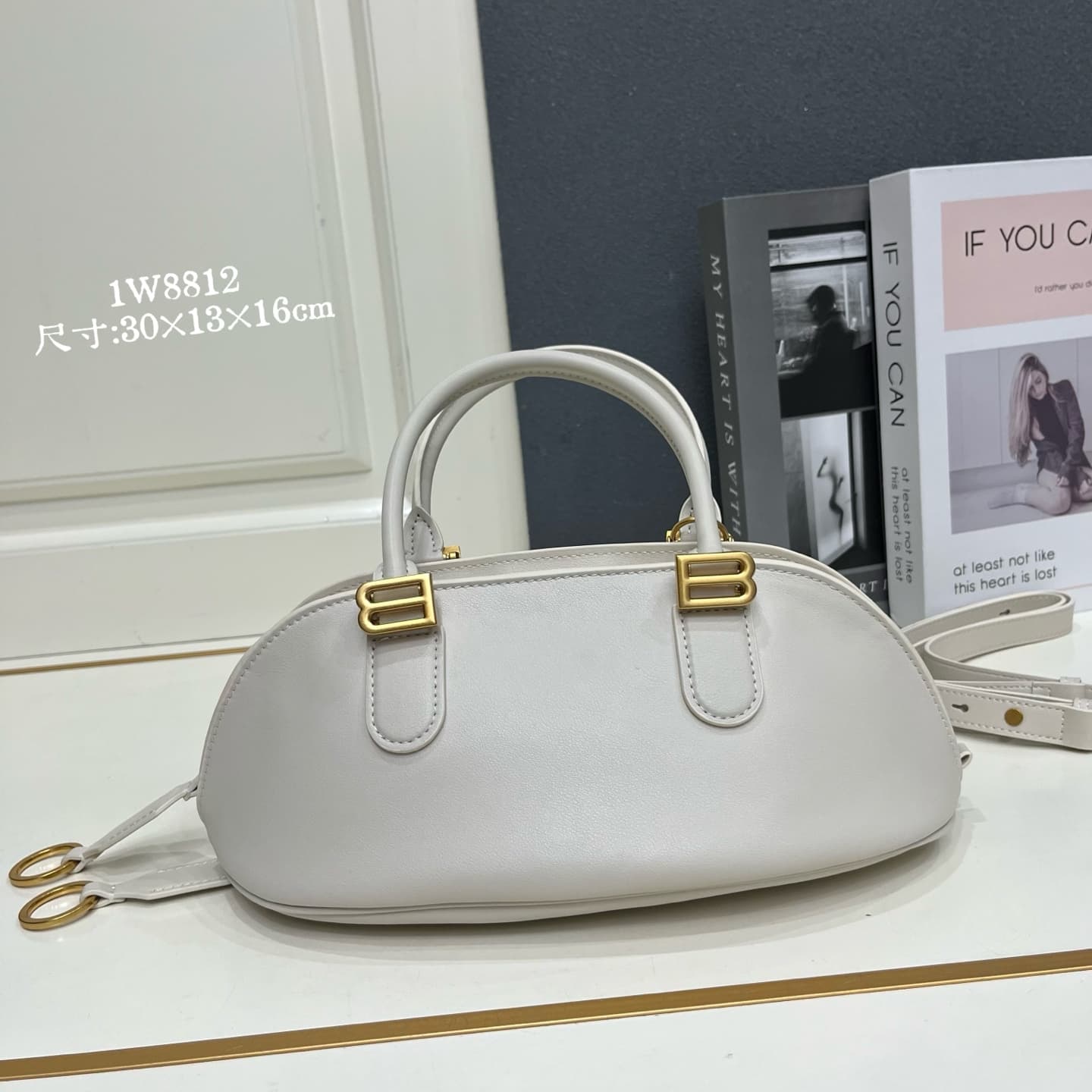 C3243 Balenciaga 2026 Bolero design, shell bag, top-grain cowhide — image 1