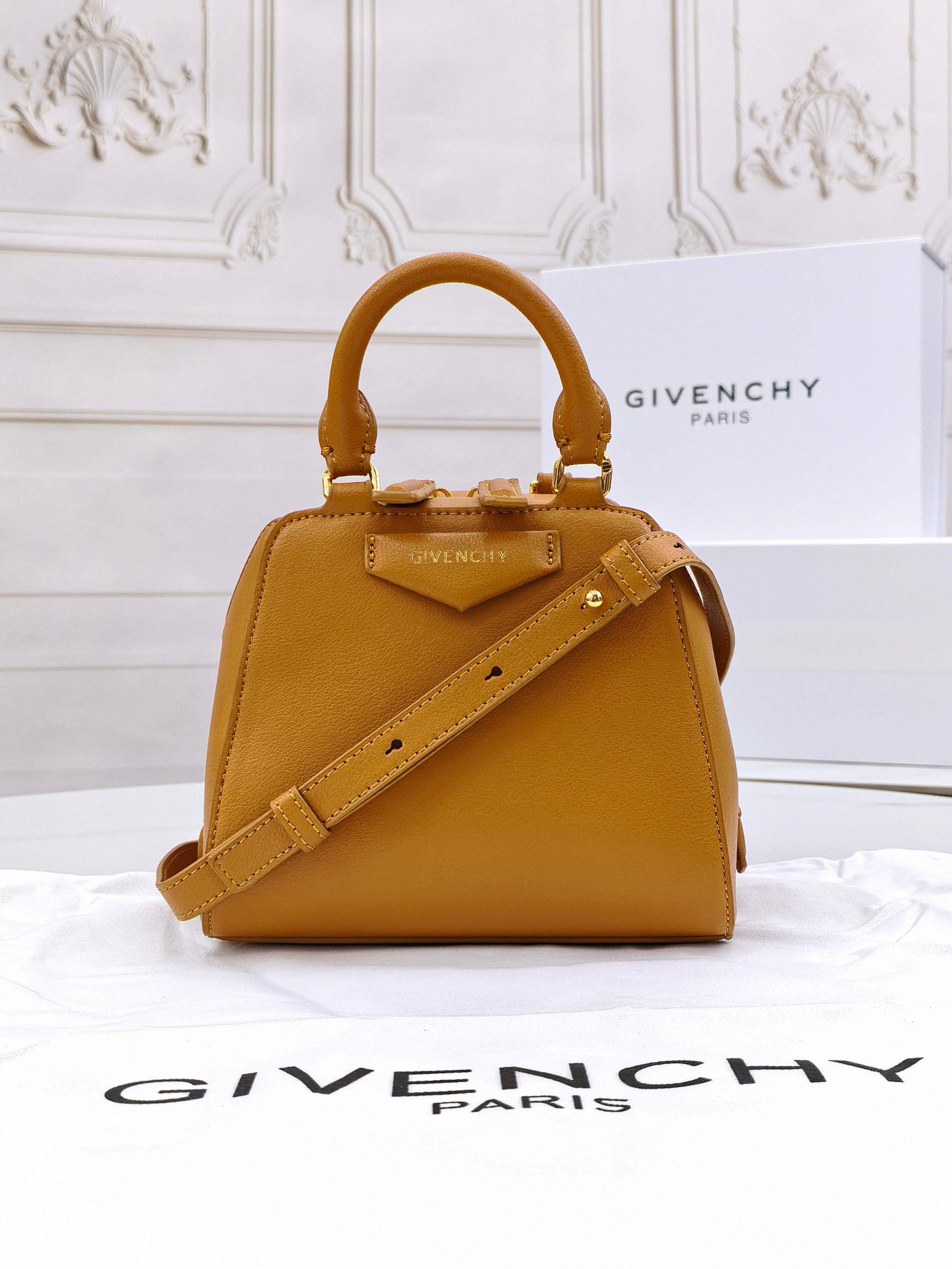 C3173 Small size 😀😀 2024 new model, Gucci, lightly tanned glossy cowhide leather handbag/shoulder bag — image 1