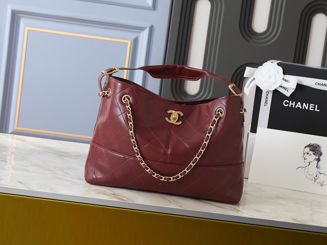 C850 💰 Upgrade to the original AS5634❤️❤️ In stock❤️❤️ 25a Silk bag – a popular item that stands out among the products on display at the handmade workshop🔥 It’s a masterpiece that combines tradition and innovation; the design is inspired by Chanel’s ebon — image 1