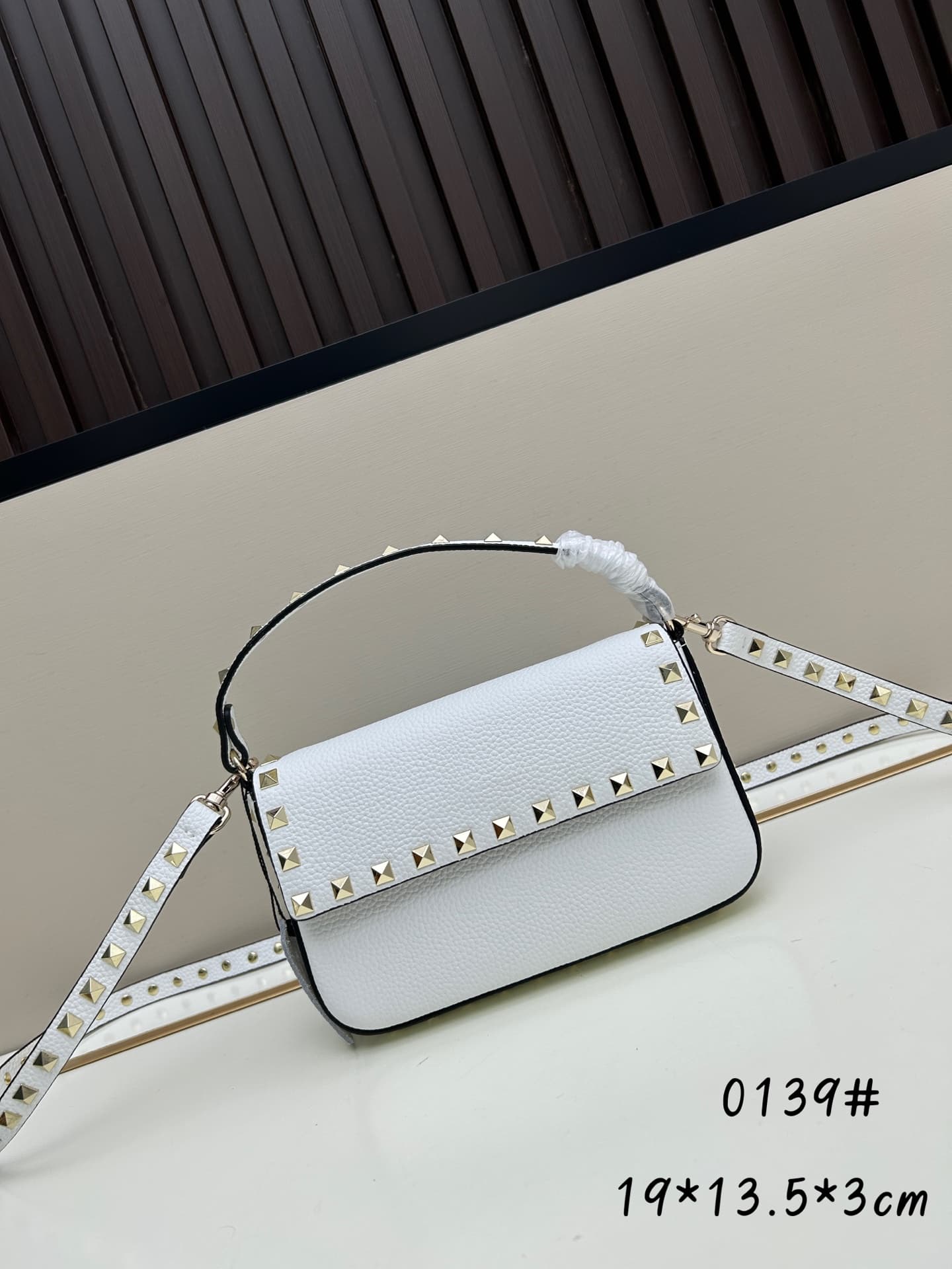 C8291 New model • detachable shoulder strap — image 1