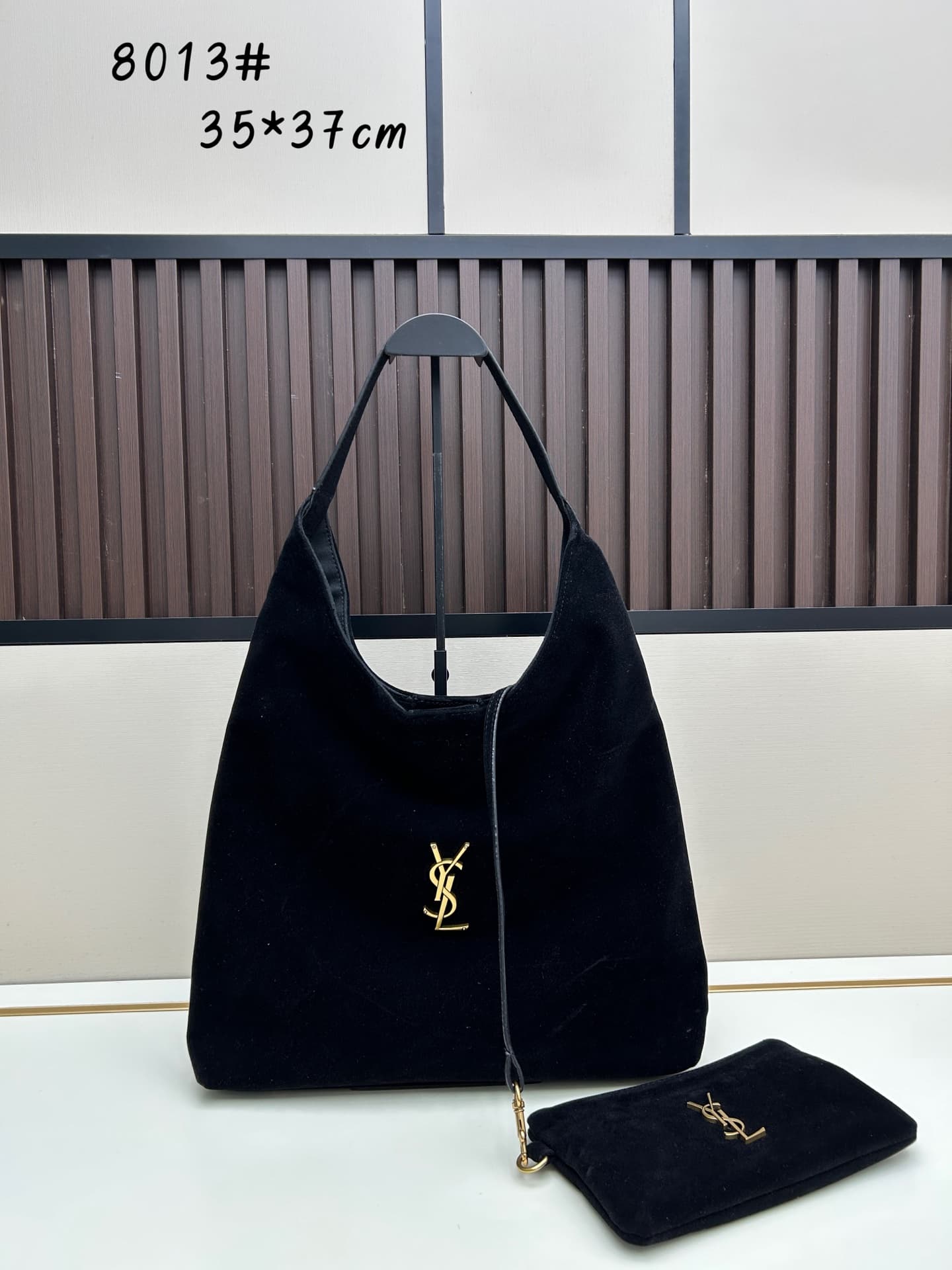 C8727 New models with leather cases 💰 Collection of suede items: Bea, Hobo, Jamie. Saint Laurent bags with soft suede and cotton textures; they create a unique style when worn together. The combination of suede and cotton adds more depth to the outfit. Th — image 1