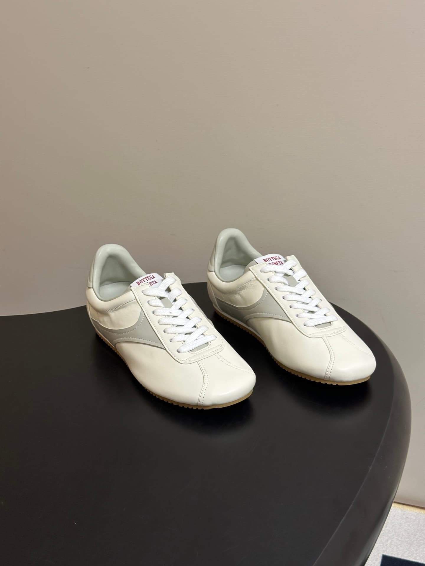 D13753 - Men’s size ➕10 — image 1