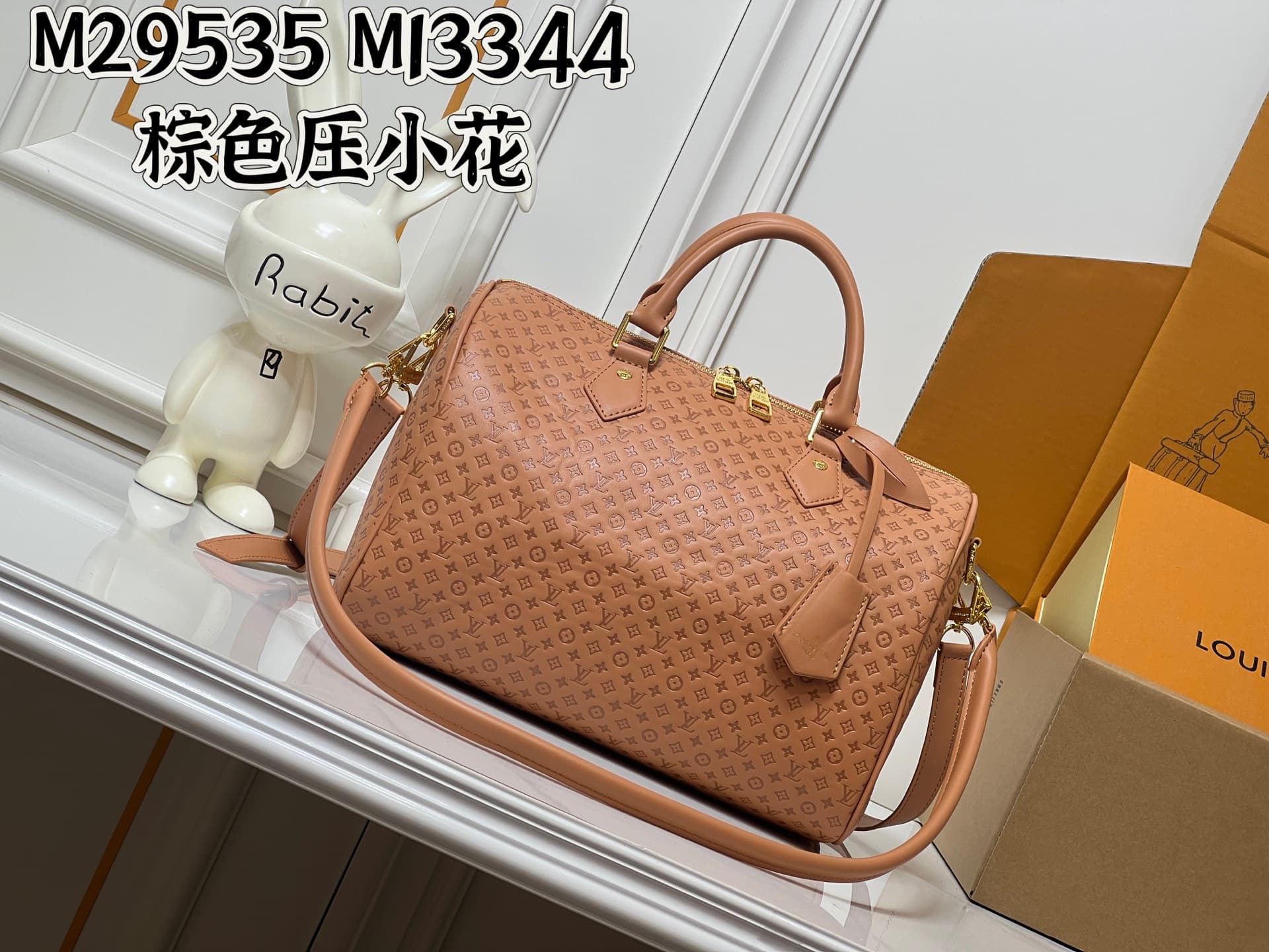 C5158 💰M29535 M13344 Speedy30 Handbags are part of the brand’s classic collection. Made from high-quality cowhide leather, they feature Monogram patterns, and the light beige color is elegant and versatile ✨. The bag has a Boston shape, with a suitable si — image 1