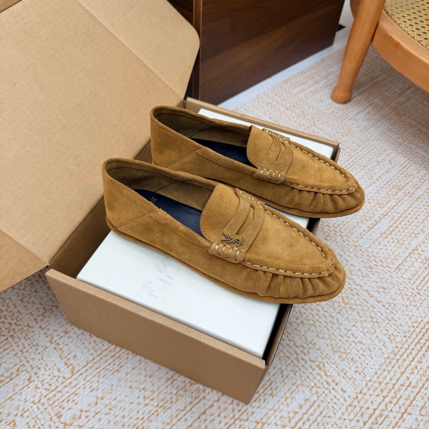 D12129 - Top-quality — image 1