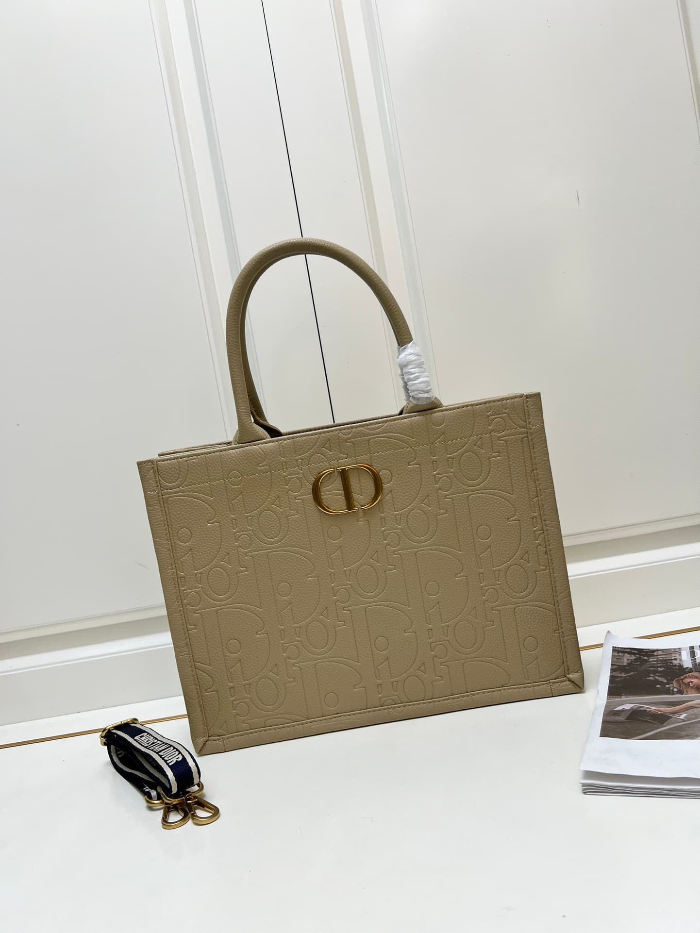 C1762 Large size Dior high-quality – new autumn/winter collection 🔥 — image 1
