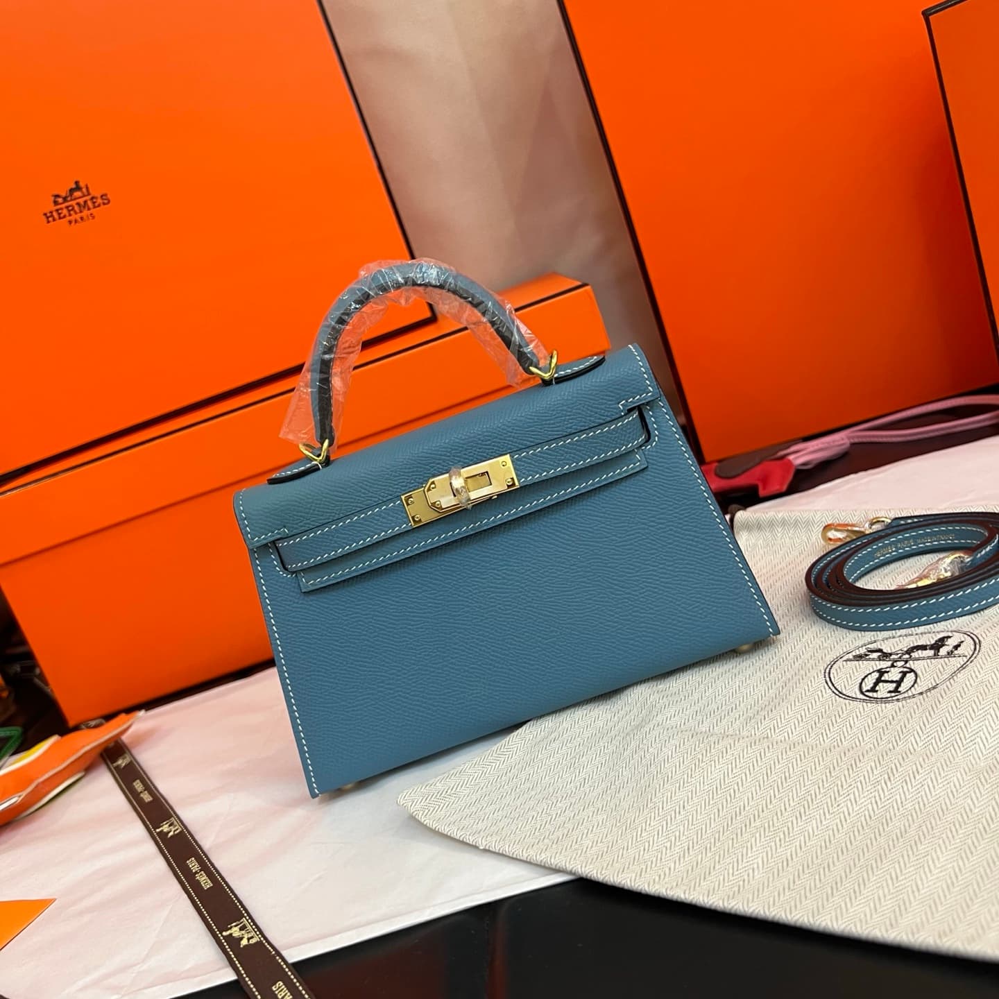 C4792 💰【Top Quality】Hermès Minikelly II Epsom, — image 1