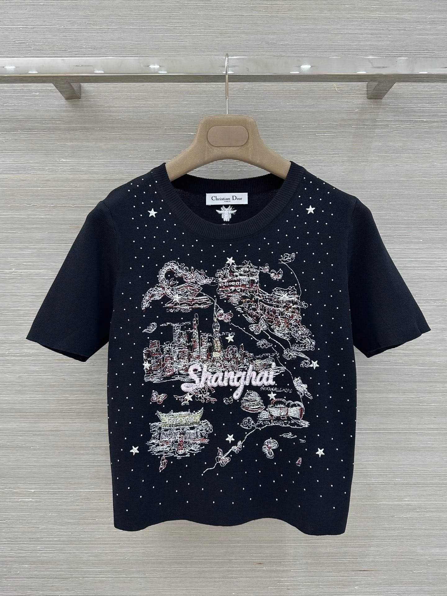 C18546 High-demand item recommendation ❤️MissD fashion style for elegant women, 26 spring/summer new collection! Urban-themed series, heavy-duty embroidery on knitted short-sleeve tops! Iru’s 3D embroidery technique. The white, ultra-soft classic fit real — image 1