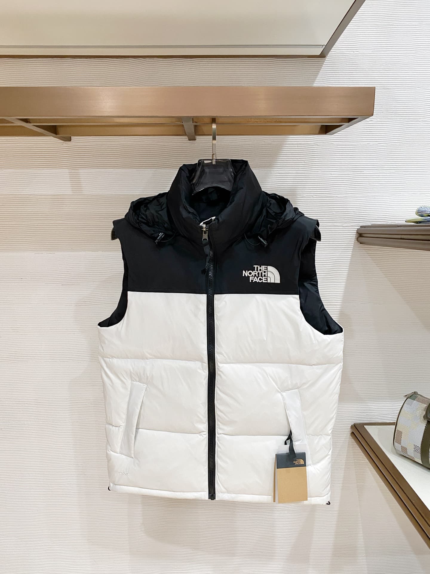 C11029 North Side/The North Face1996 classic couple-style vest — image 1