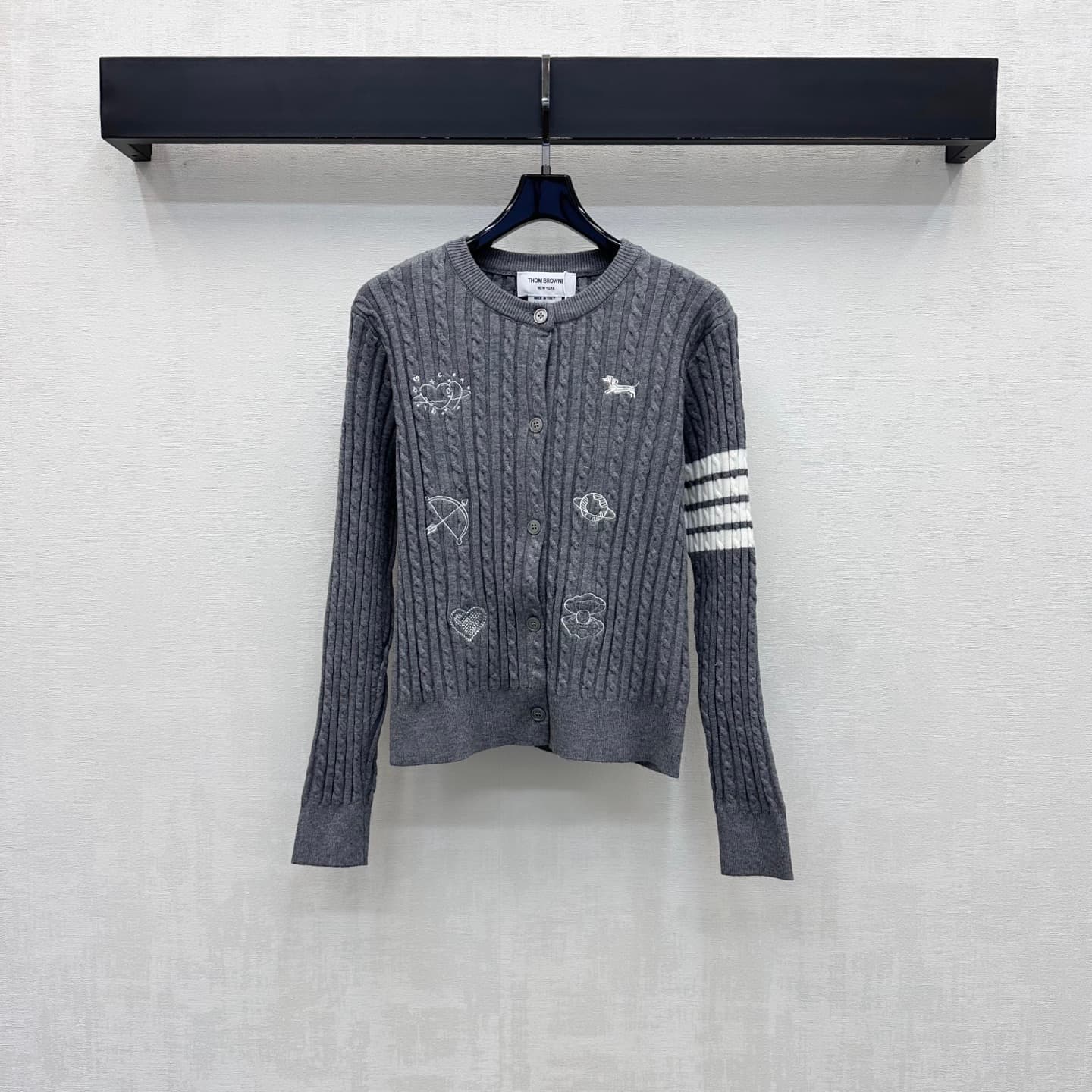 C19553 TB*2026 new product launched: embroidered knitted cardigan. Customized YB imported knitting material – soft and smooth, breathable, and gentle on the skin. Features a round collar with single-button closure; adorned with classic four-stripe ribbons — image 1