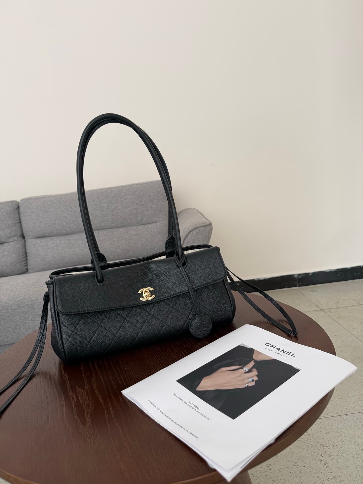 C3187 4903 Black, ready for shipment! — image 1